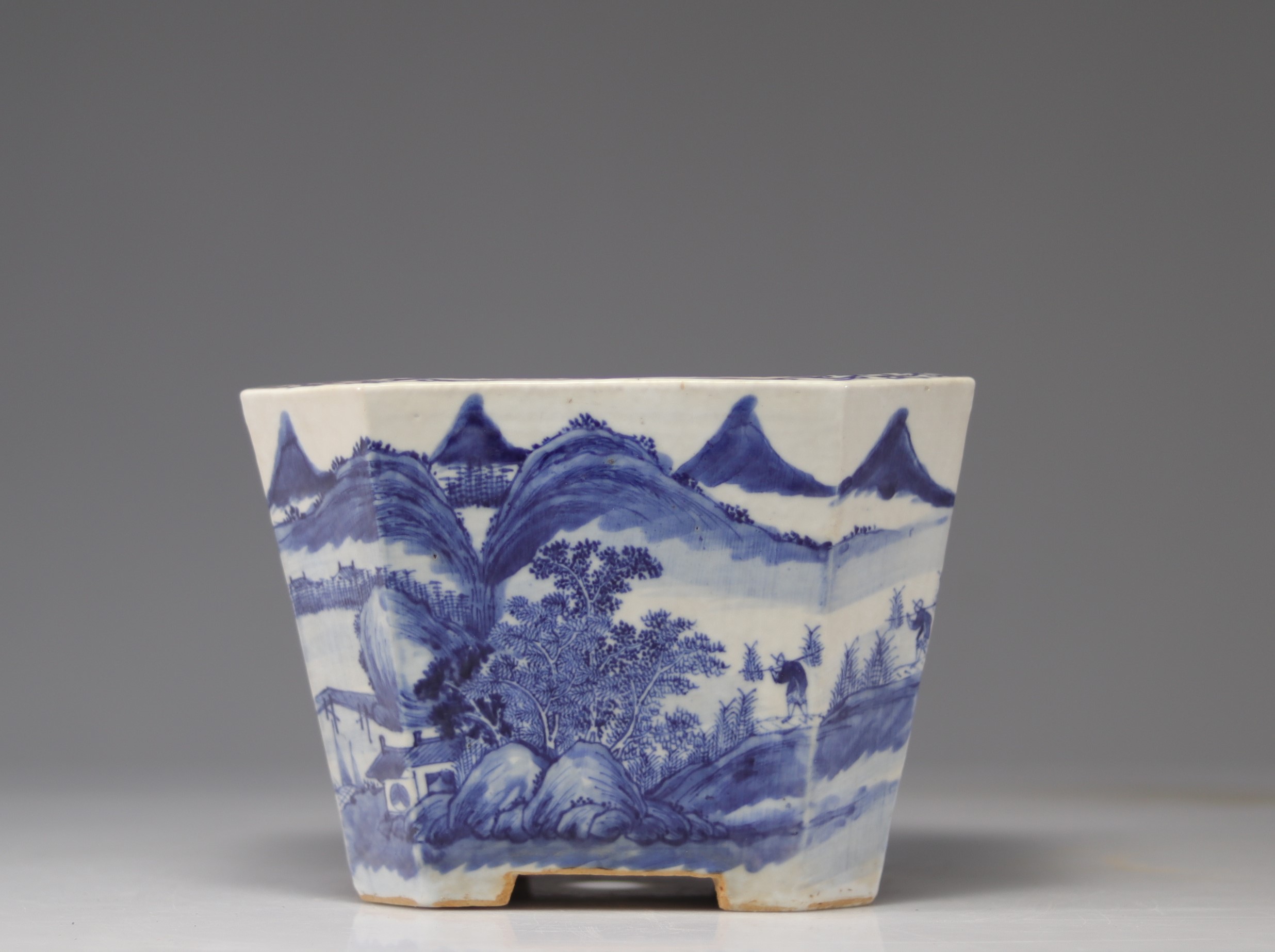 Blue white Chinese porcelain vase with Qing period landscape decoration