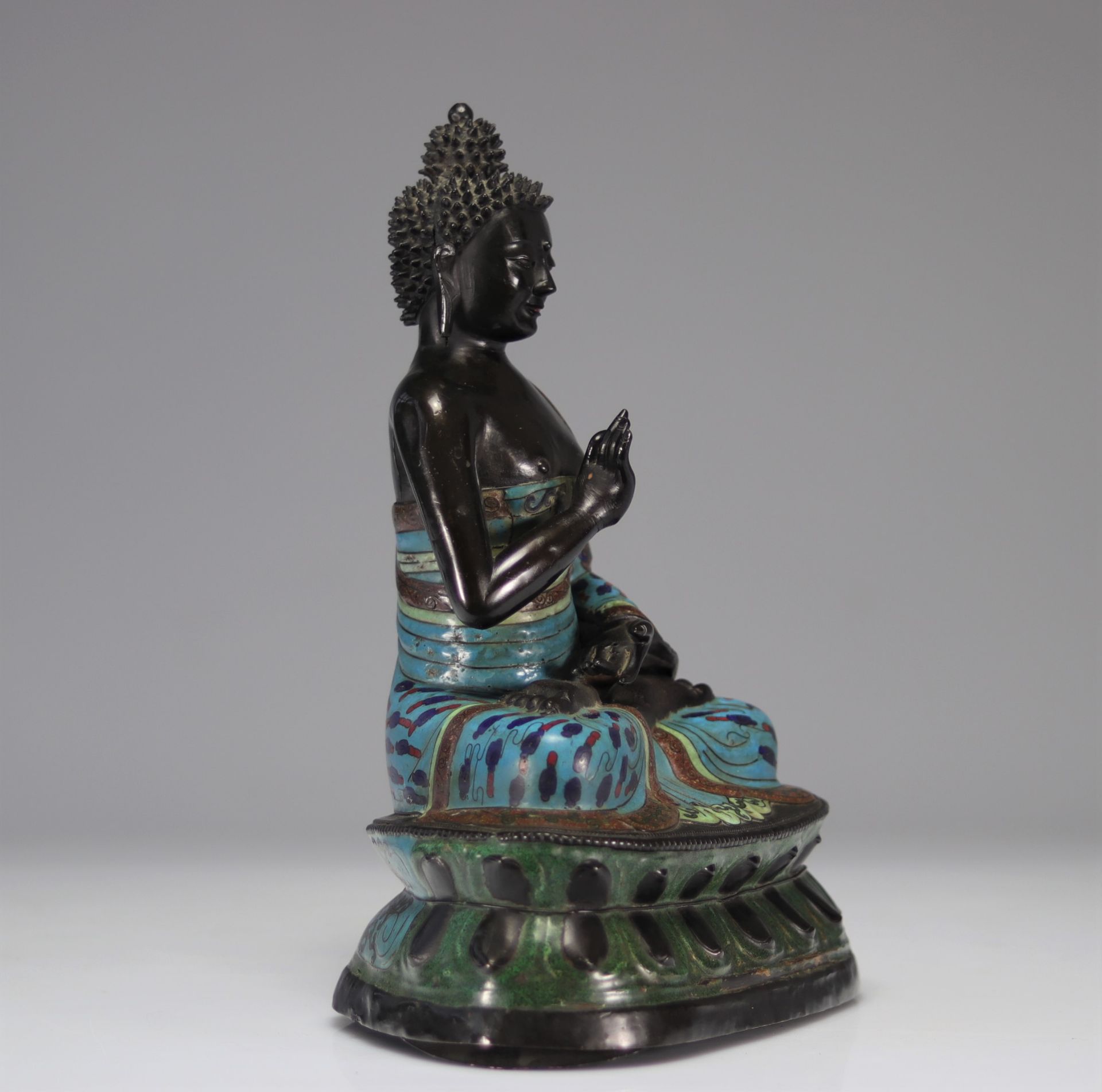 19th century beautiful Buddha in cloisonne enamels originating from China - Bild 2 aus 4