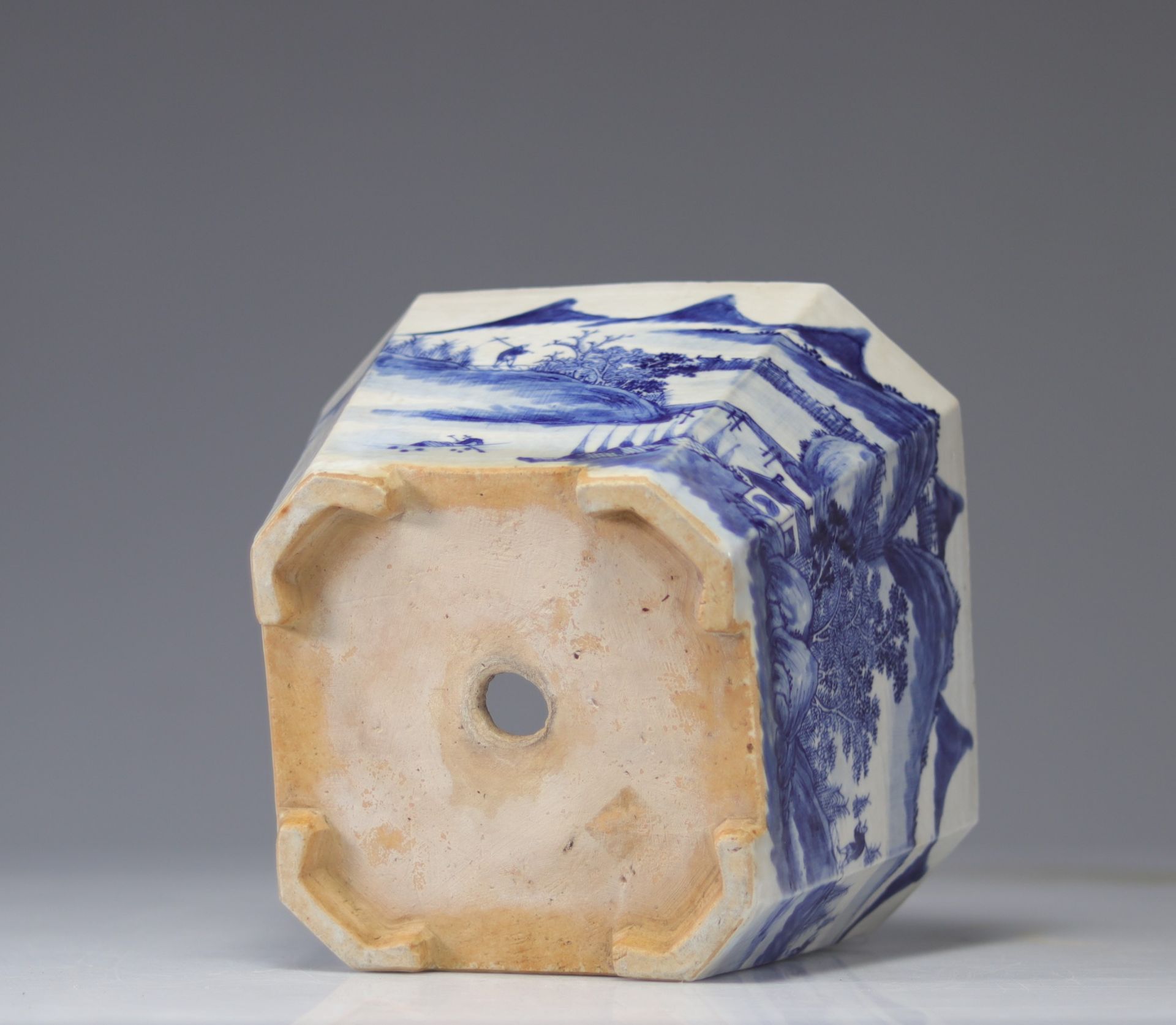 Blue white Chinese porcelain vase with Qing period landscape decoration - Image 6 of 6