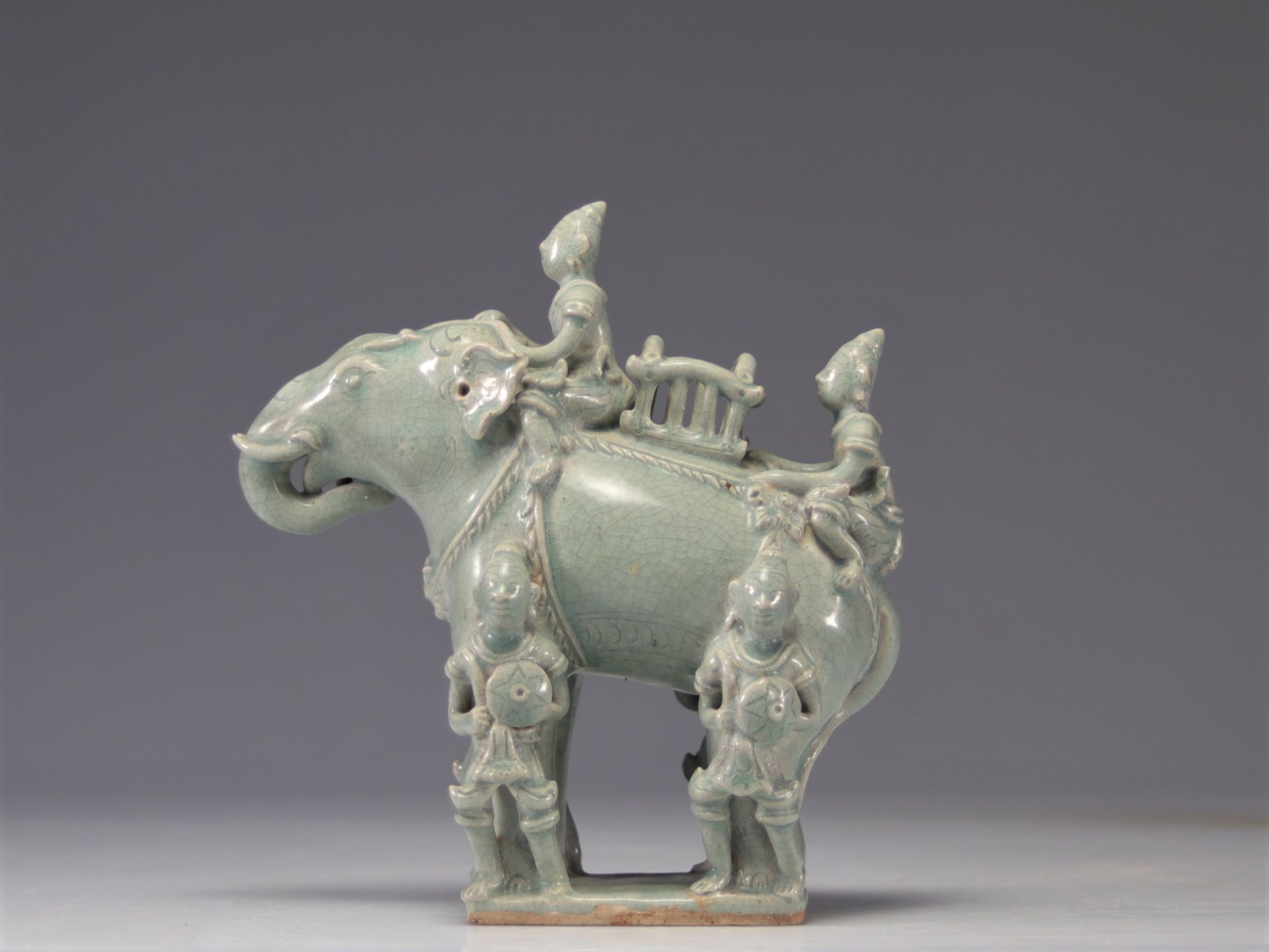 Celadon-glazed terracotta elephant, Sawankhalok, originating from Thailand, Bangkok period - Image 4 of 4