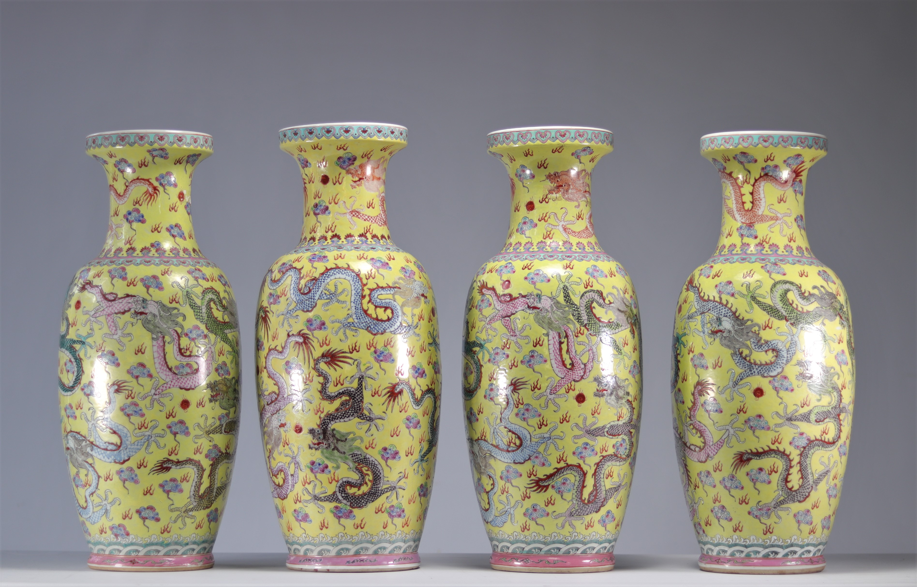 Vases (4) in Chinese famille rose porcelain decorated with dragons on a yellow background - Image 2 of 3