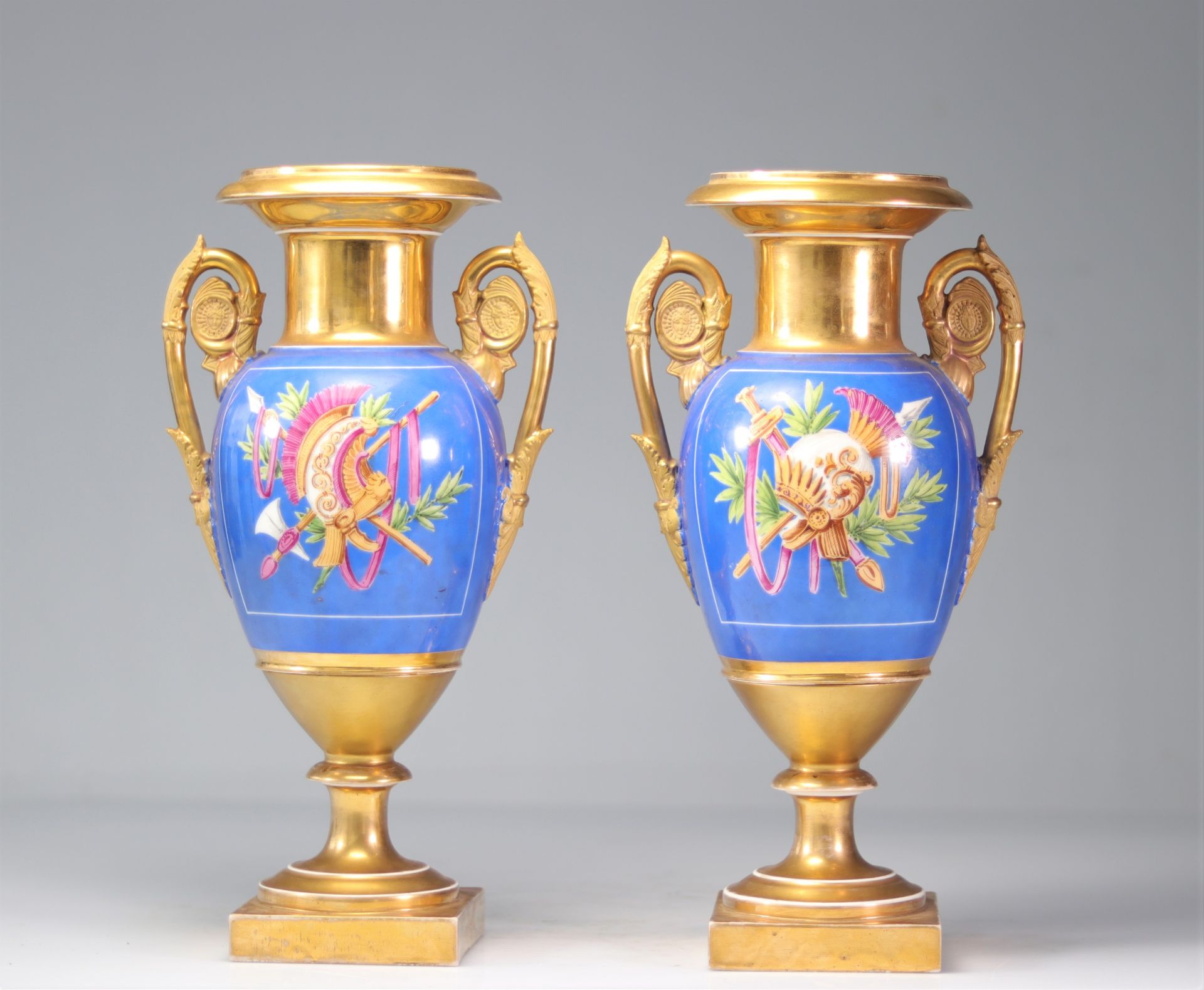 Pair of Empire period vases with port scenes "Port Louis and Dunkirk" - Image 2 of 5