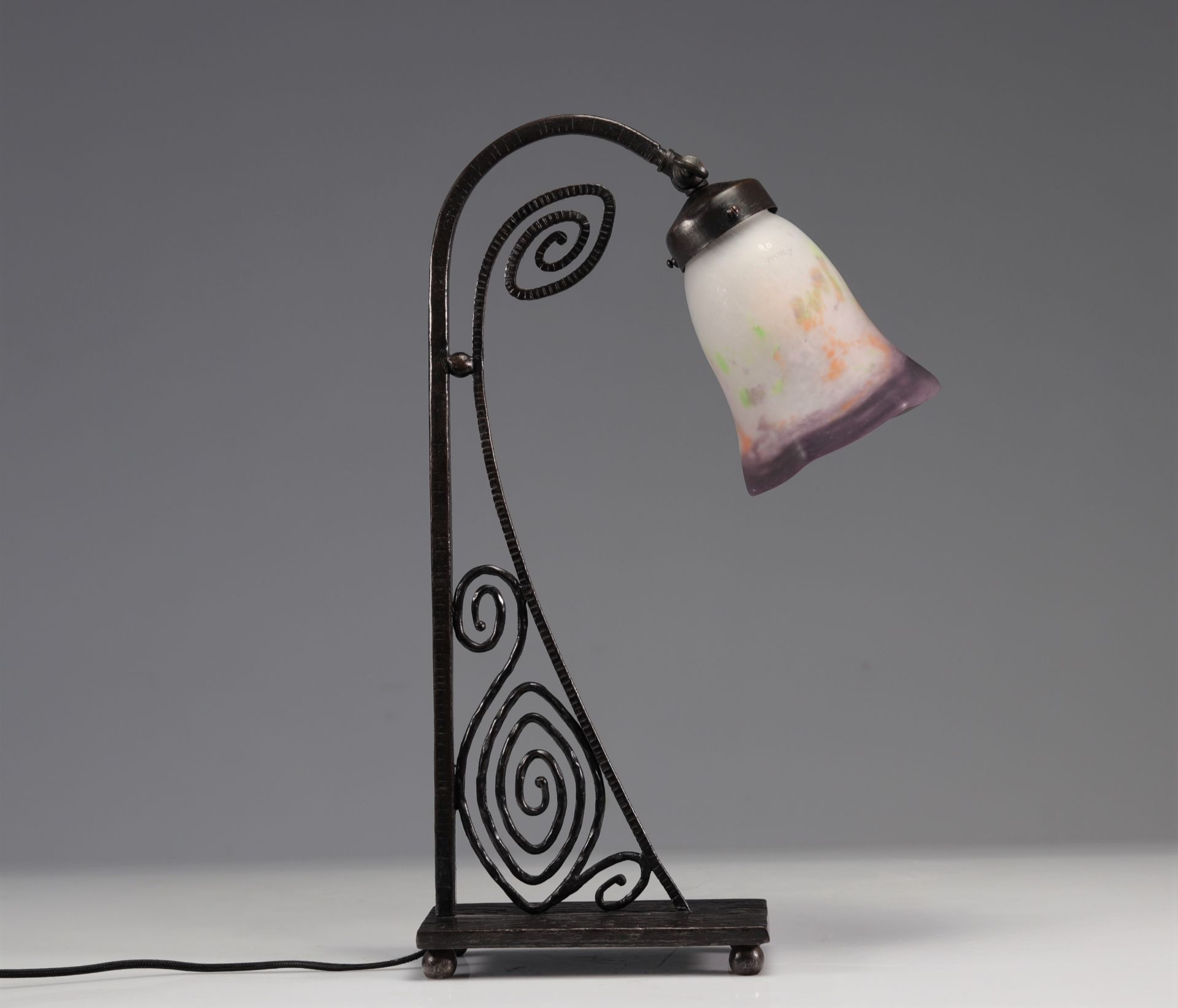 Articulated desk lamp signed "For Francois Carion" Bobeche Loti Nancy - Image 2 of 5