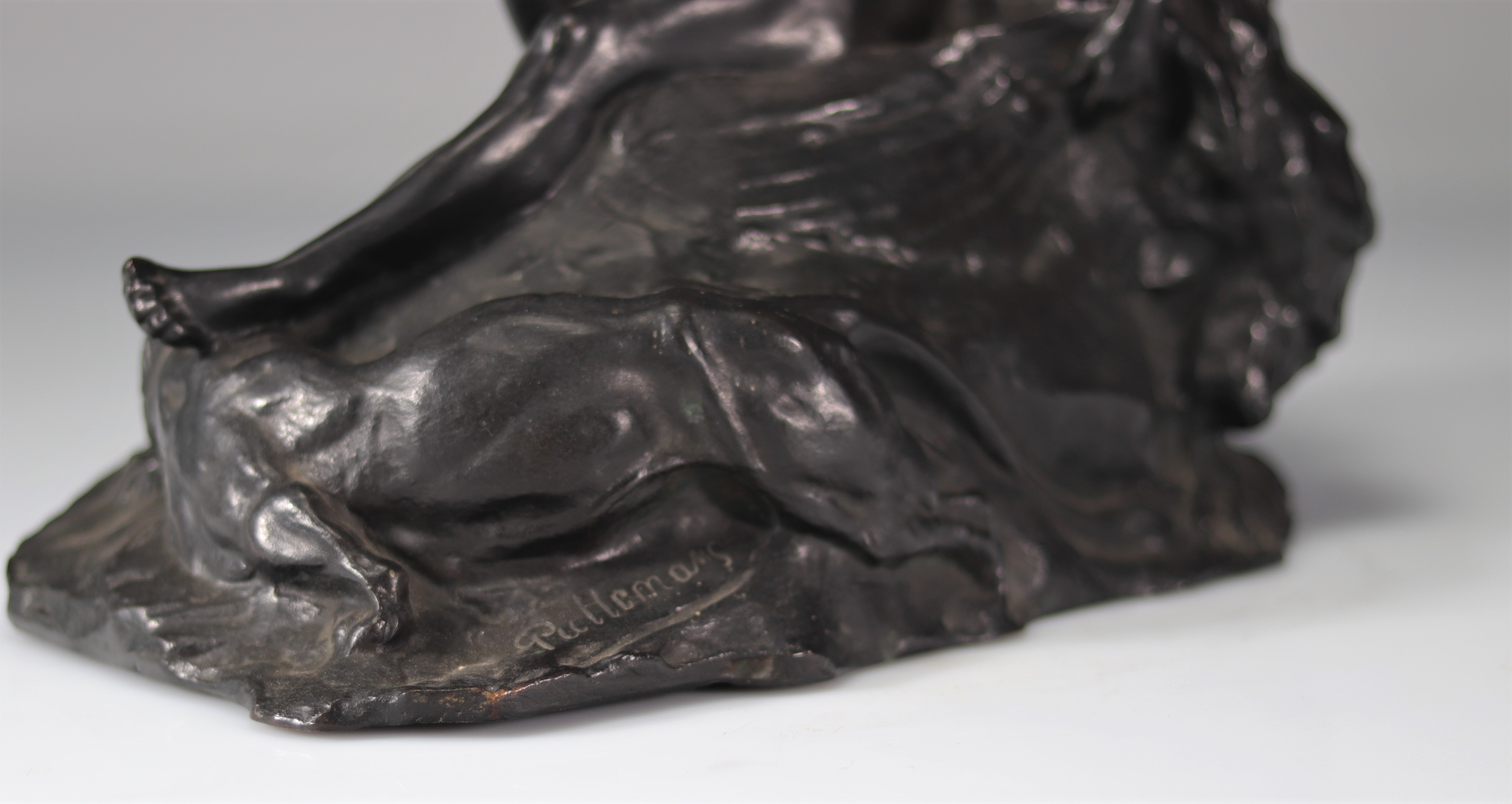 Auguste PUTTEMANS (1866-1922) Bronze "nude reclining with the panther" - Image 5 of 6