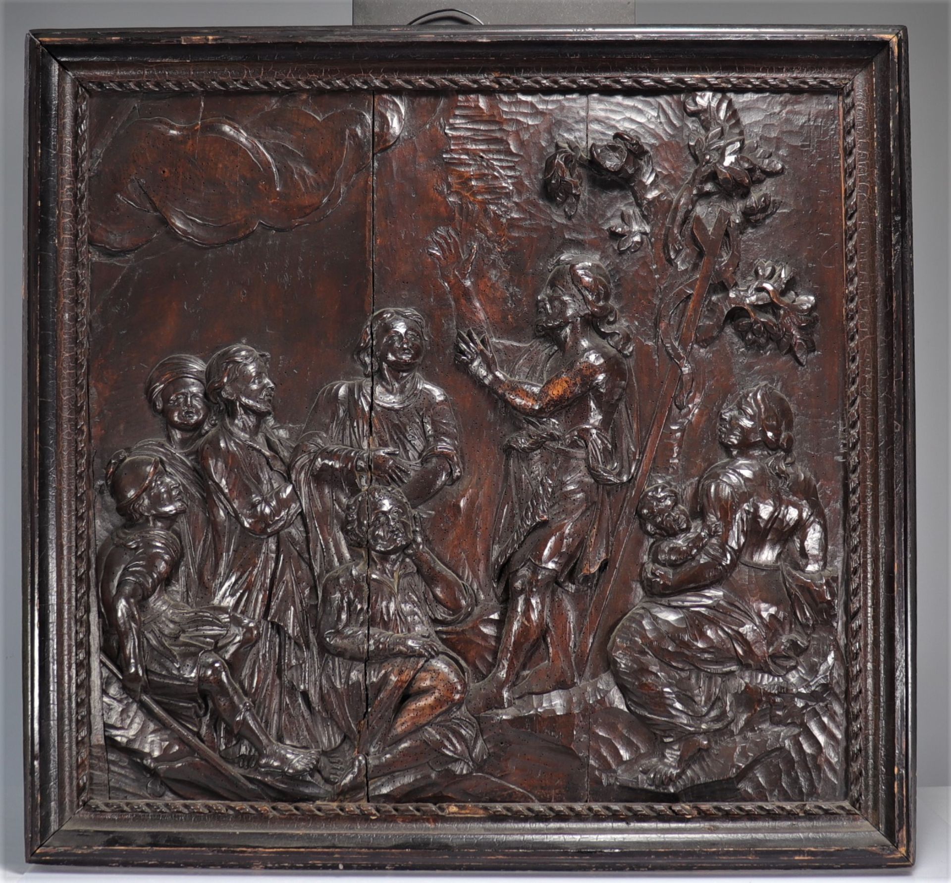 Imposing panel carved in walnut "France 17th"