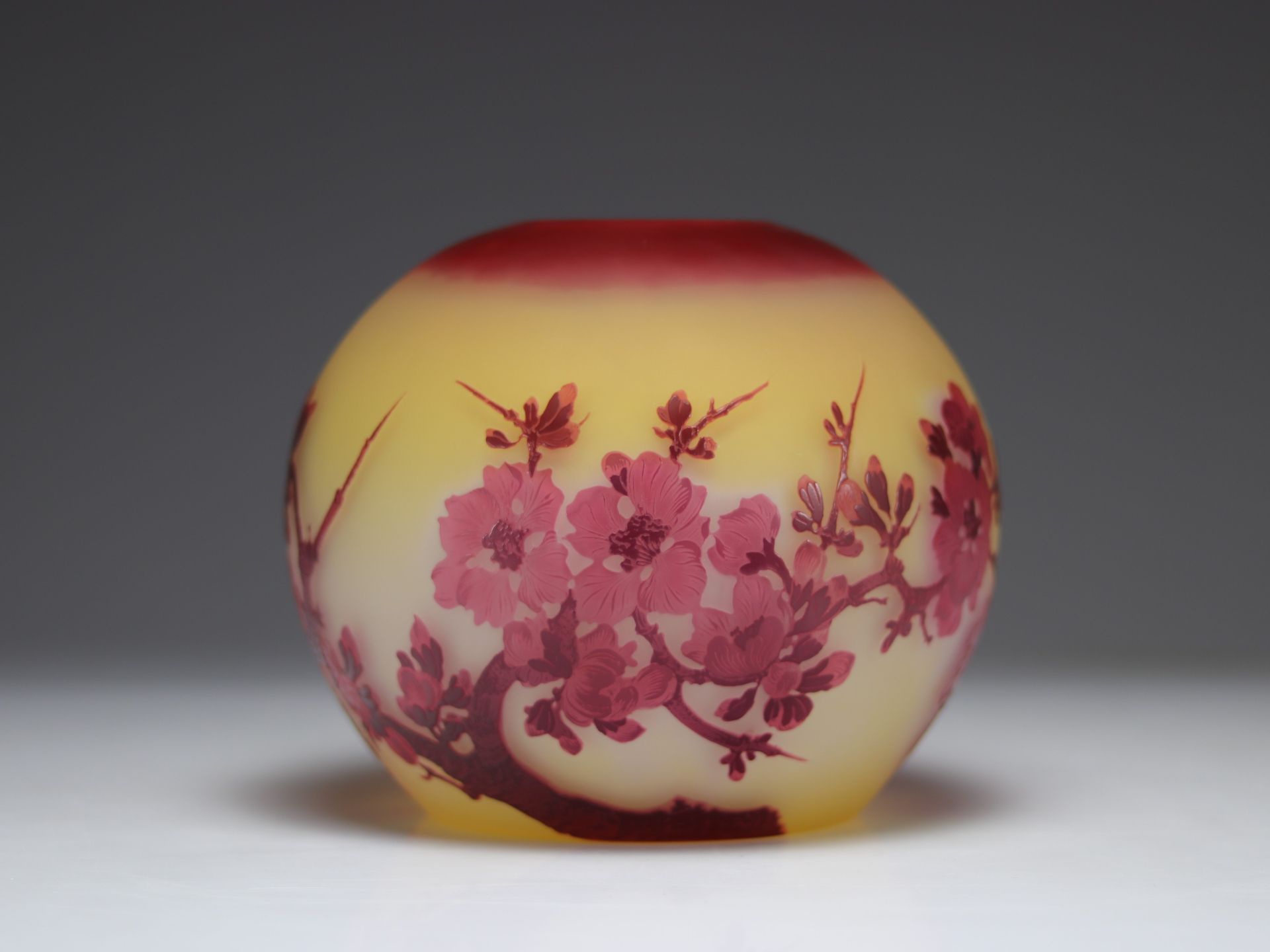 Emile Galle lamp base decorated with apple blossoms - Image 3 of 4