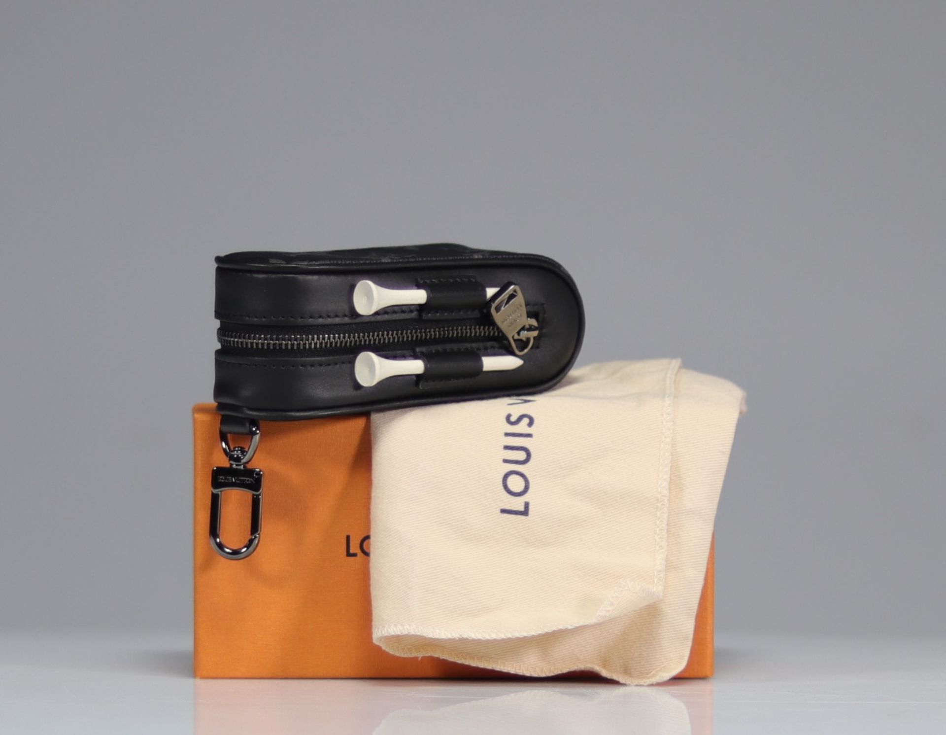 Louis Vuitton. "Andrews Golf Kit". Includes three golf balls, four tees and the Eclipse monogram kit - Image 3 of 3