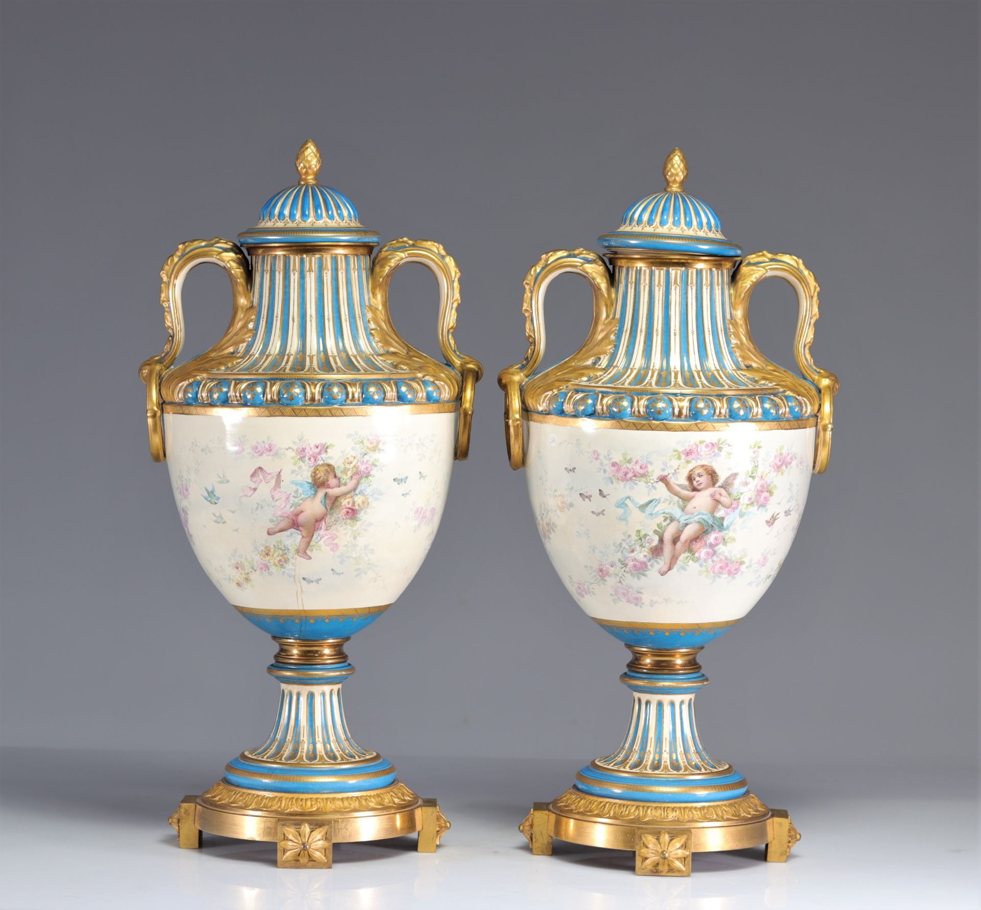 Sevres imposing pair of vases decorated with romantic scenes and cupids in gilded bronze - Image 4 of 8