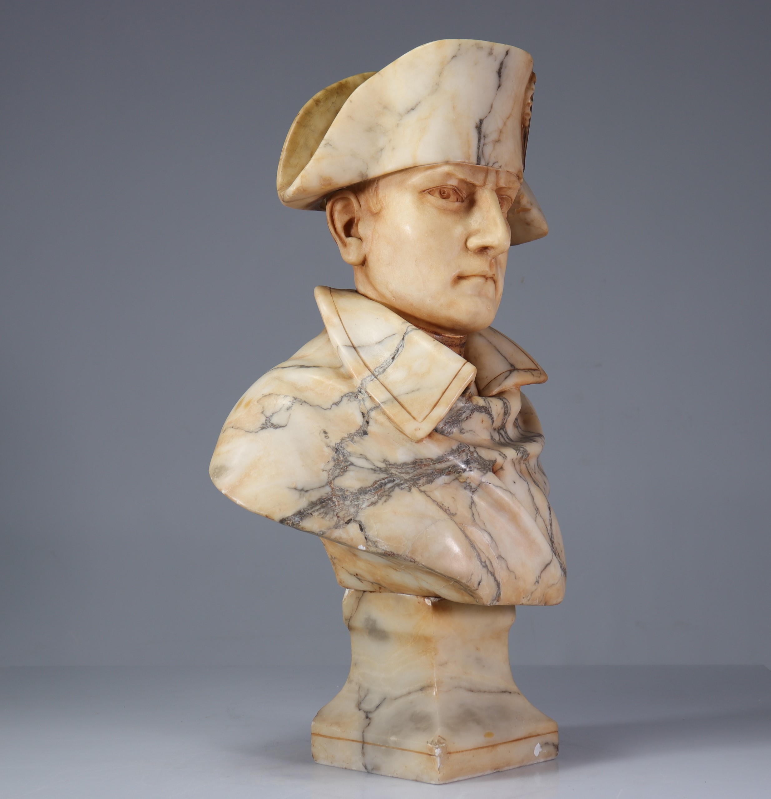 Very imposing marble bust of Napoleon - Image 3 of 5