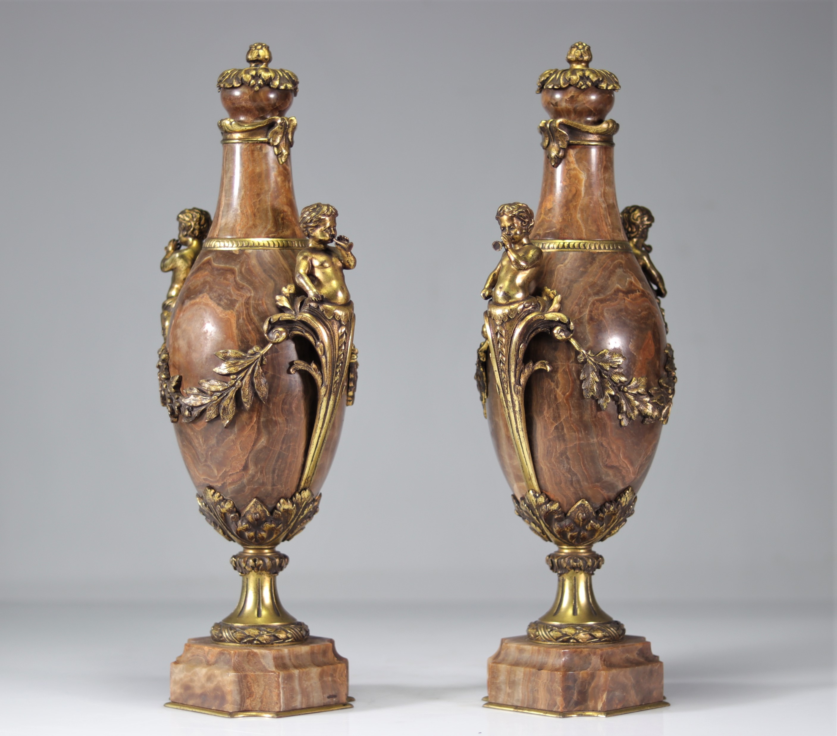 Pair of marble vases decorated with gilt bronze musical fauns - Image 2 of 5