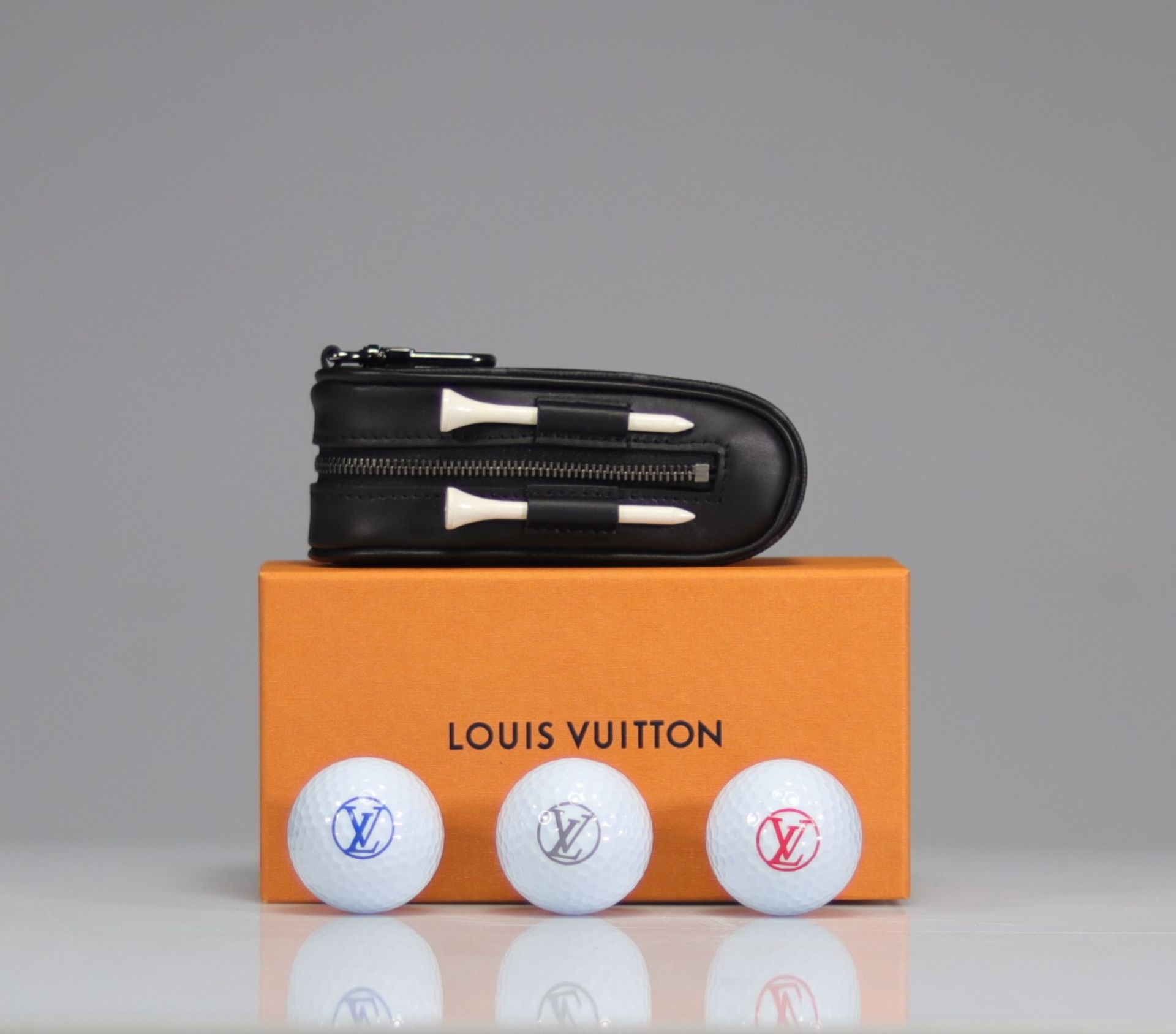 Louis Vuitton. "Andrews Golf Kit". Includes three golf balls, four tees and the Eclipse monogram kit - Image 2 of 3