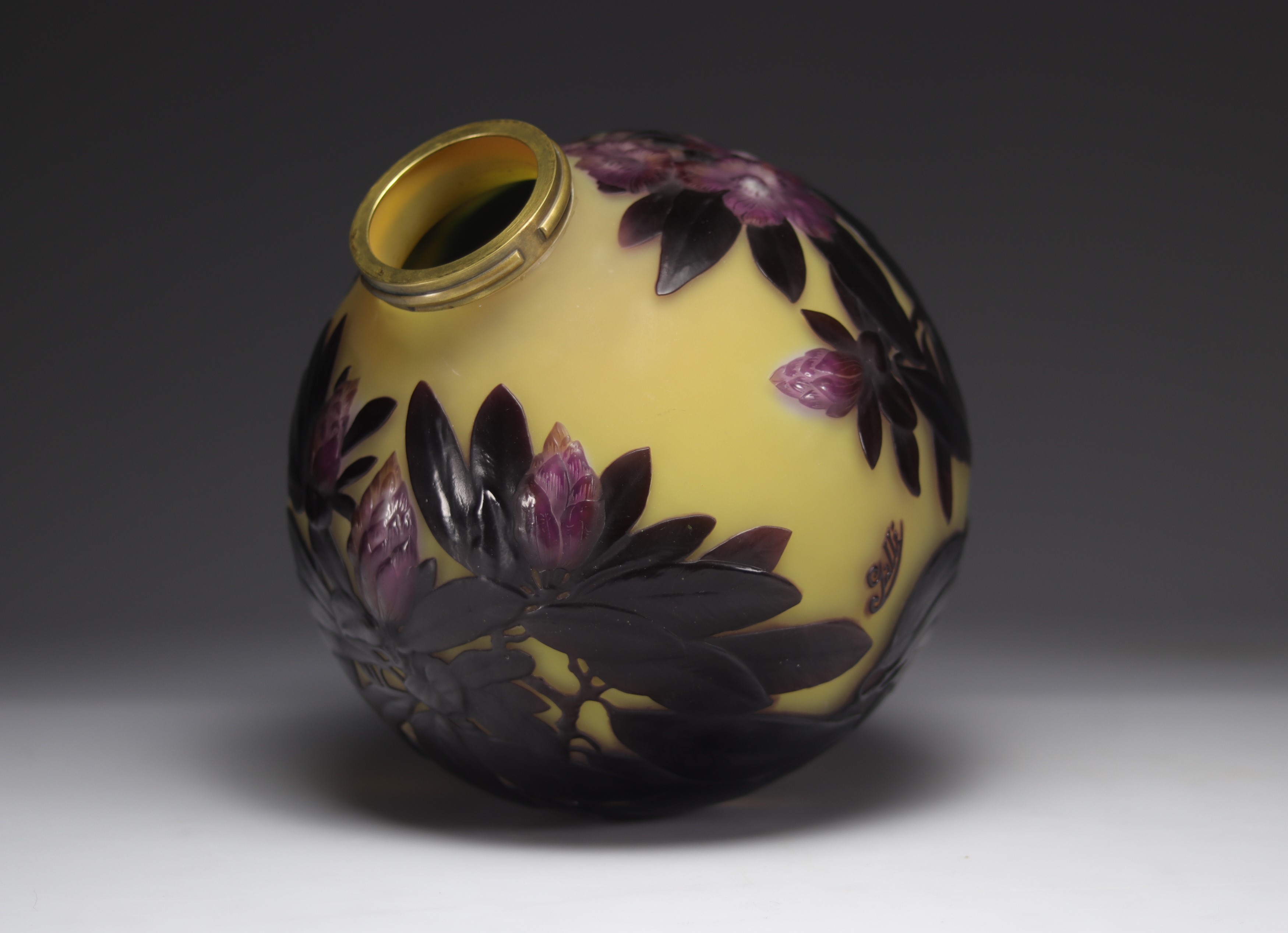 Emile Galle lamp base decorated with blown rhododendron - Image 5 of 5