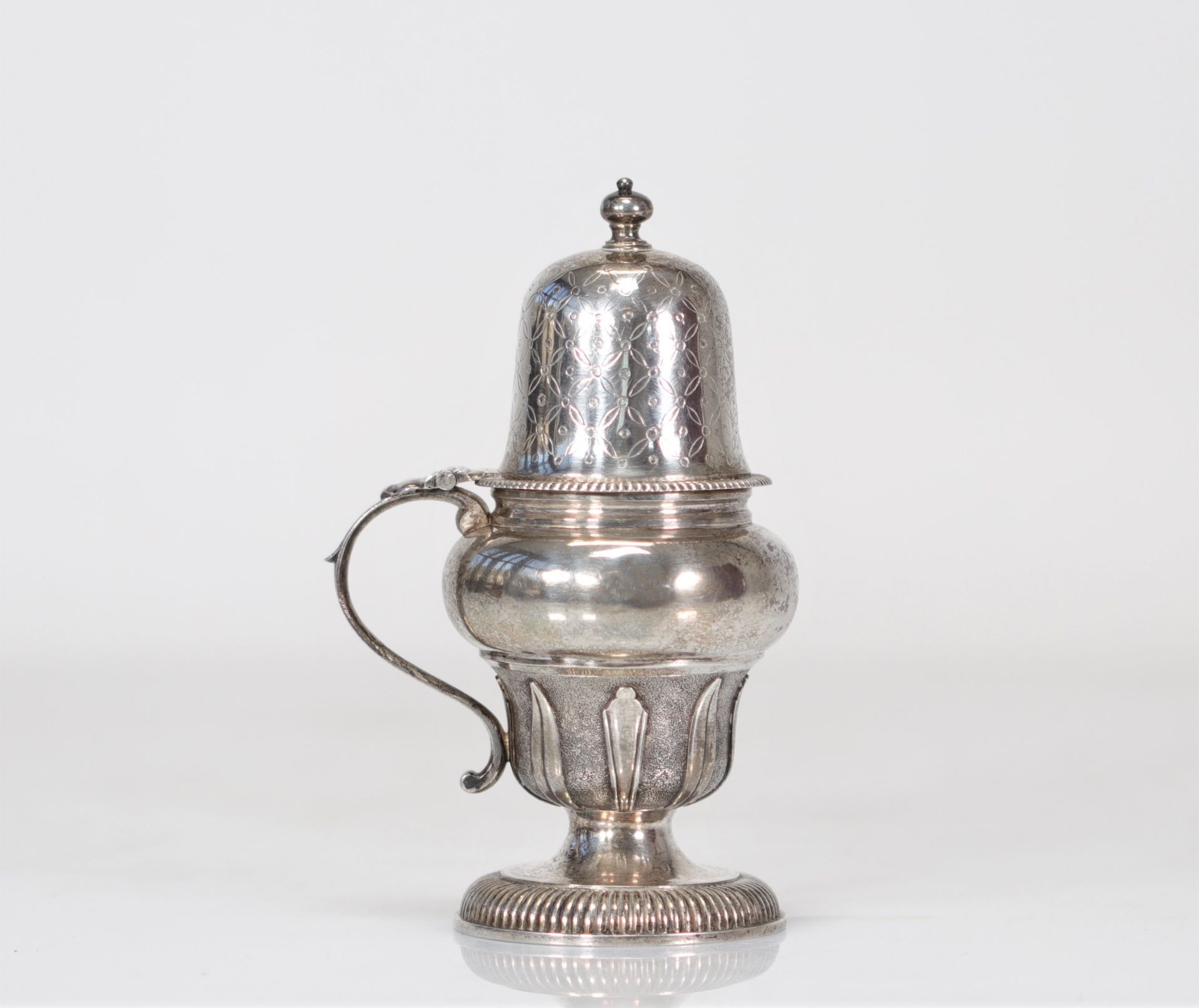 18th century silver mustard pot with crowned Lion hallmark 1737