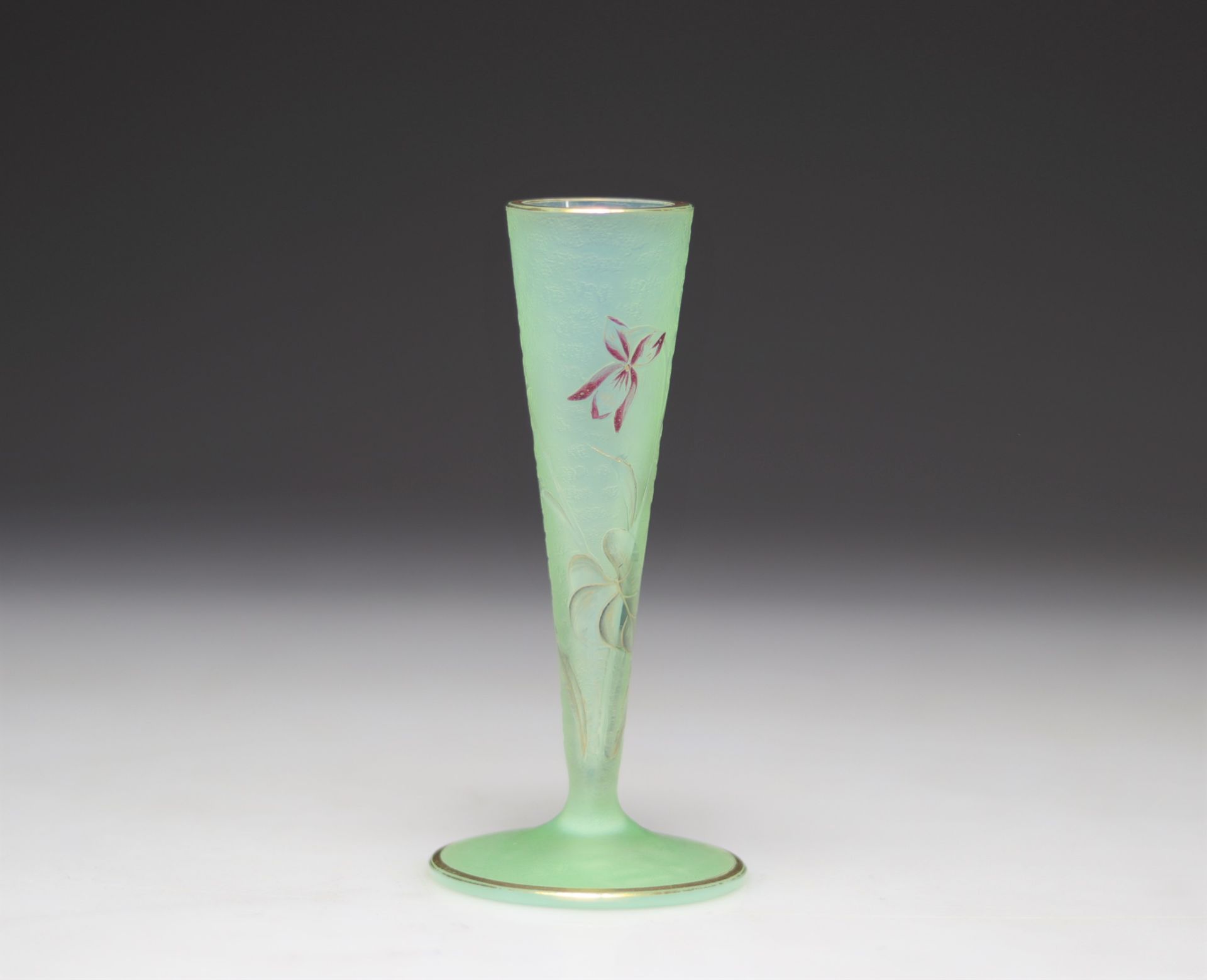 Daum Nancy green vase decorated with enamelled flowers - Image 2 of 4