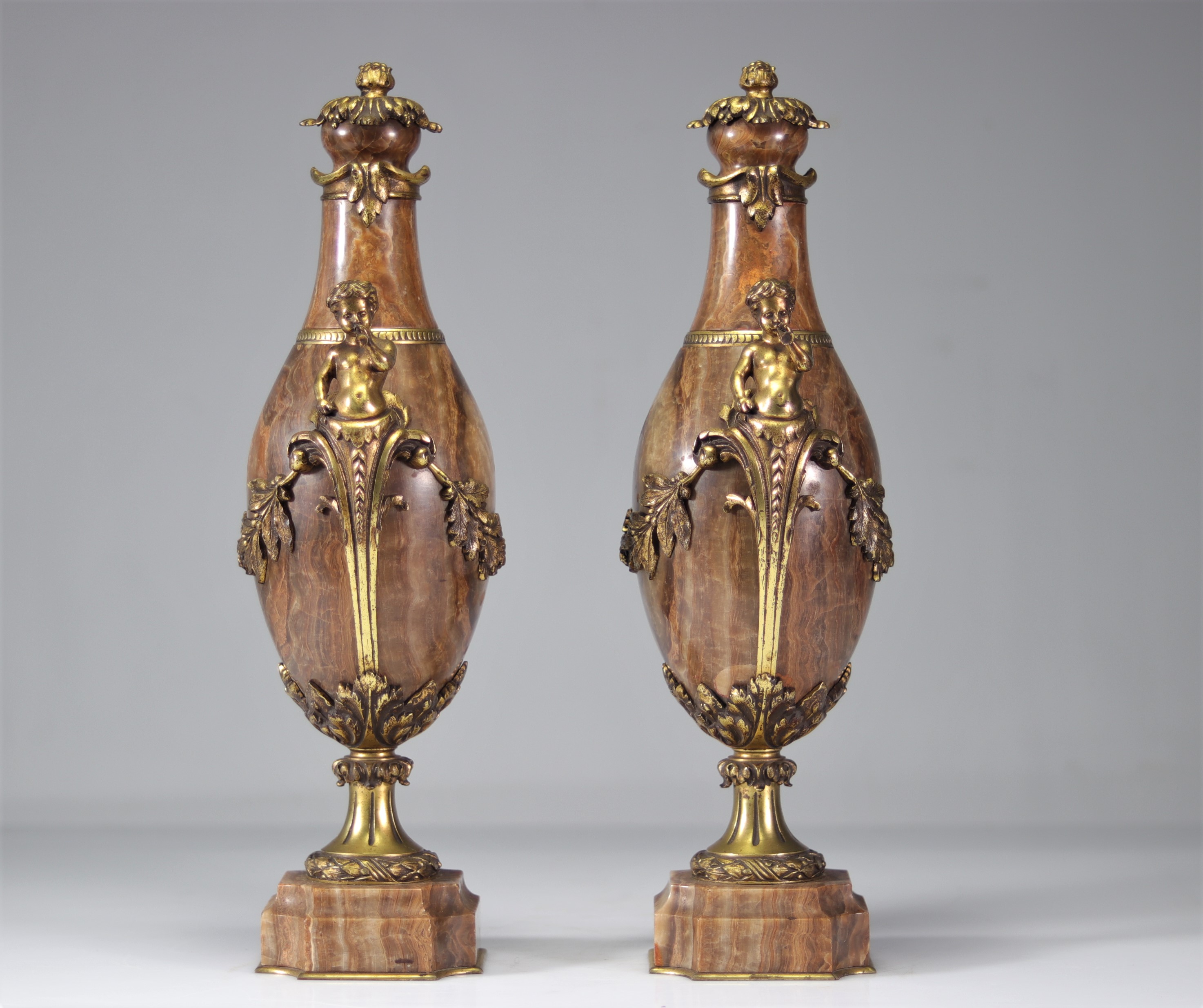 Pair of marble vases decorated with gilt bronze musical fauns - Image 3 of 5