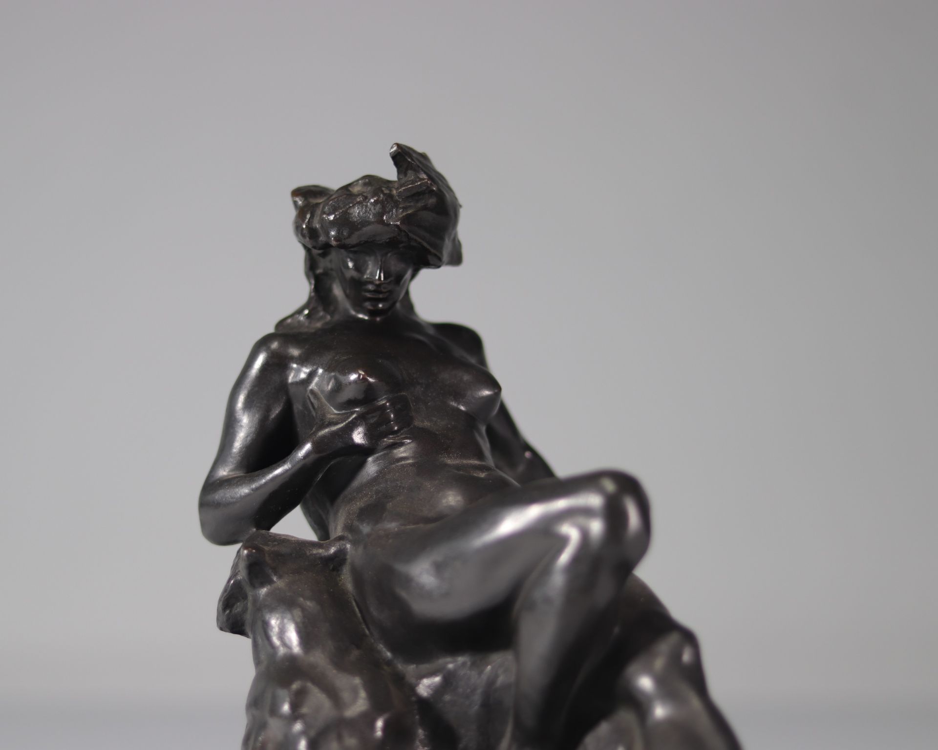 Auguste PUTTEMANS (1866-1922) Bronze "nude reclining with the panther" - Bild 6 aus 6