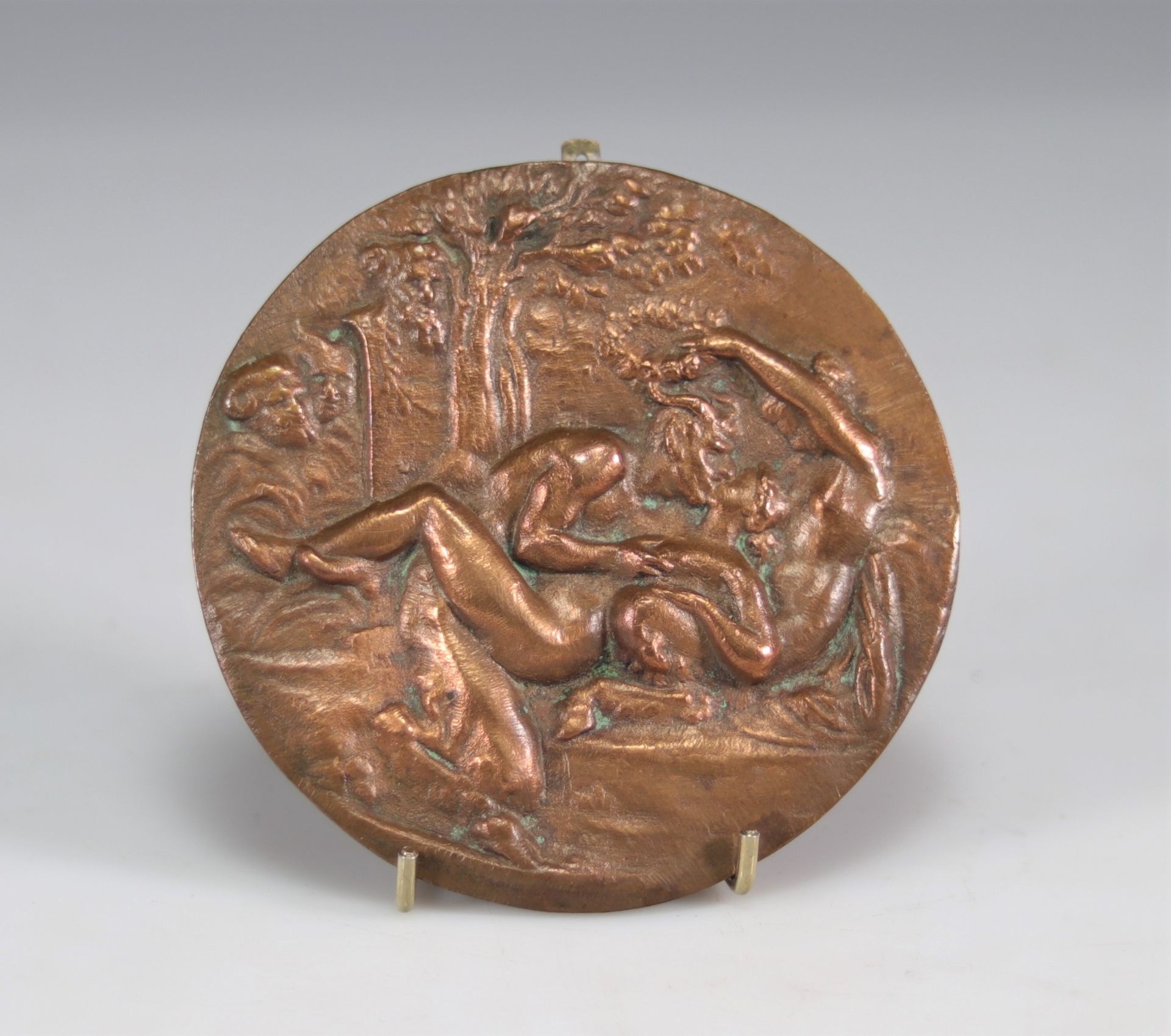 Erotic decorative plate in bronze 19th century