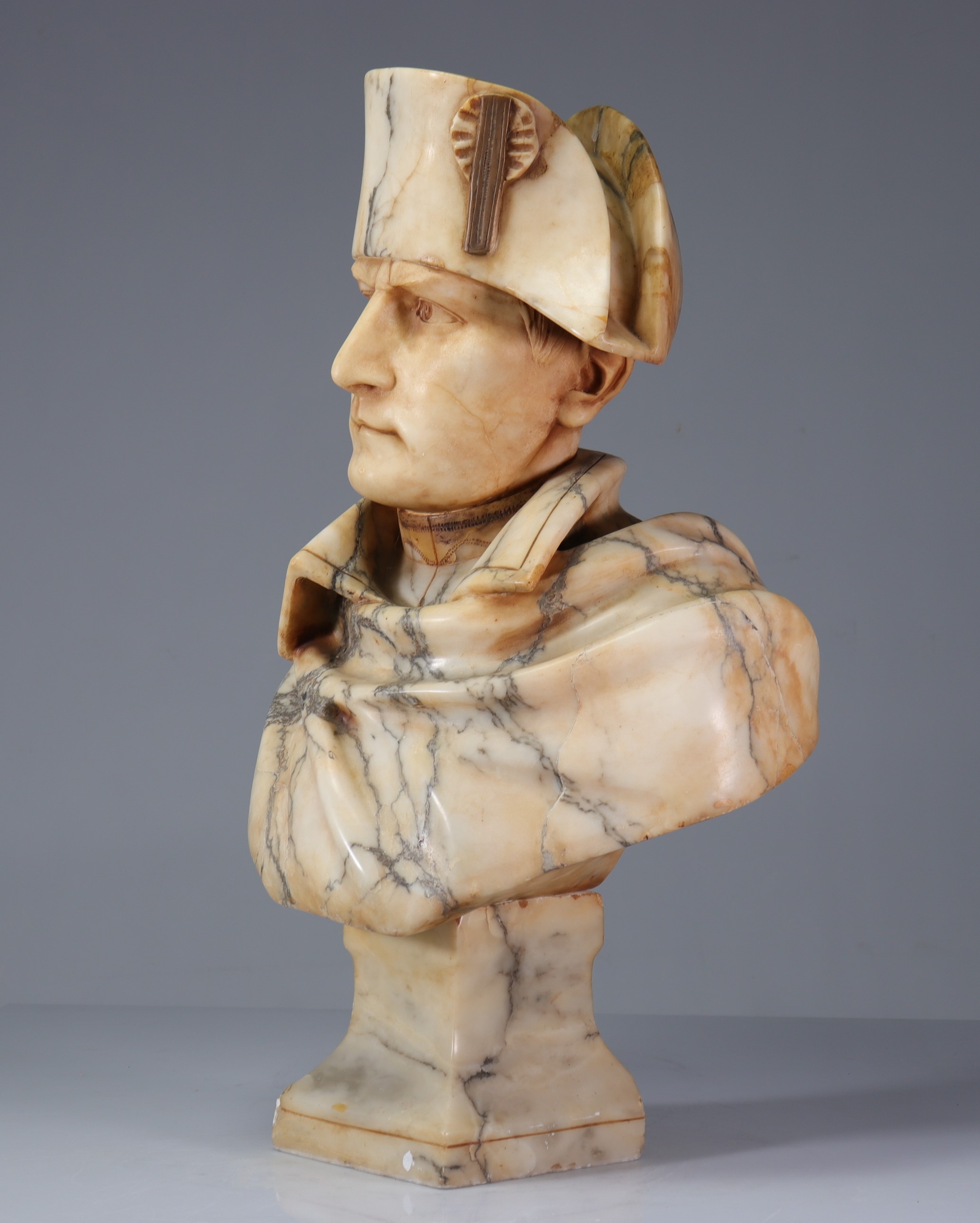 Very imposing marble bust of Napoleon - Image 2 of 5