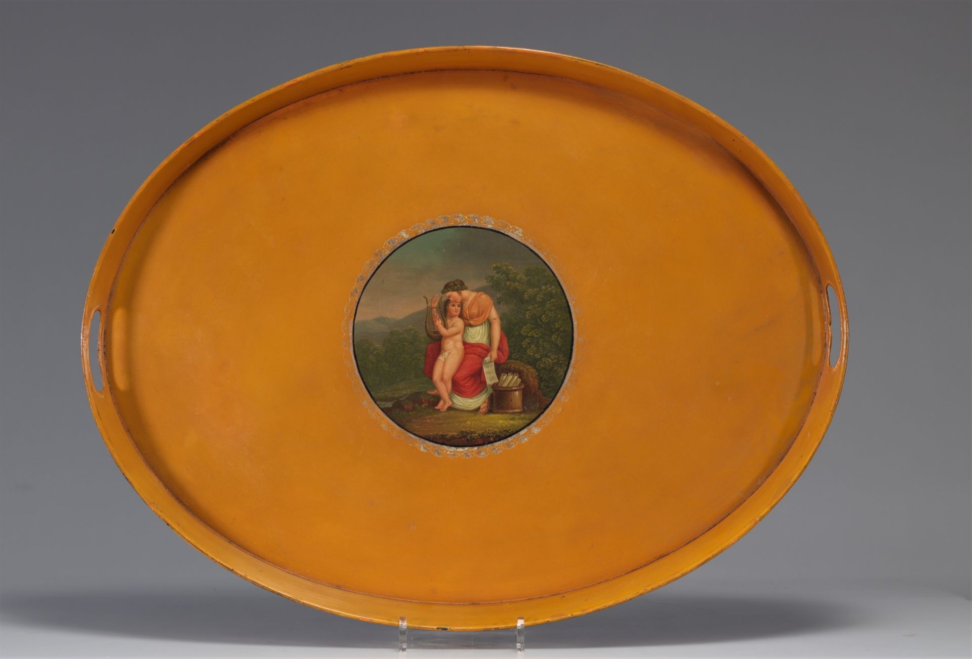 Tea tray in painted sheet metal, Neoclassical scene, Charles X period