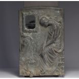 New bronze mirror "young woman near the source"