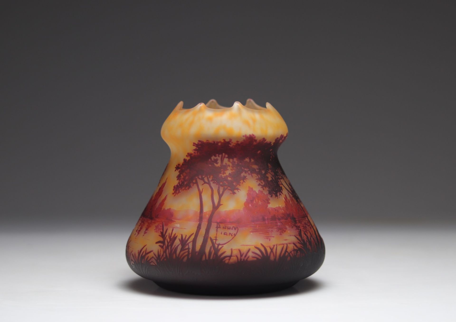 Daum Nancy stretching vase with landscape decoration