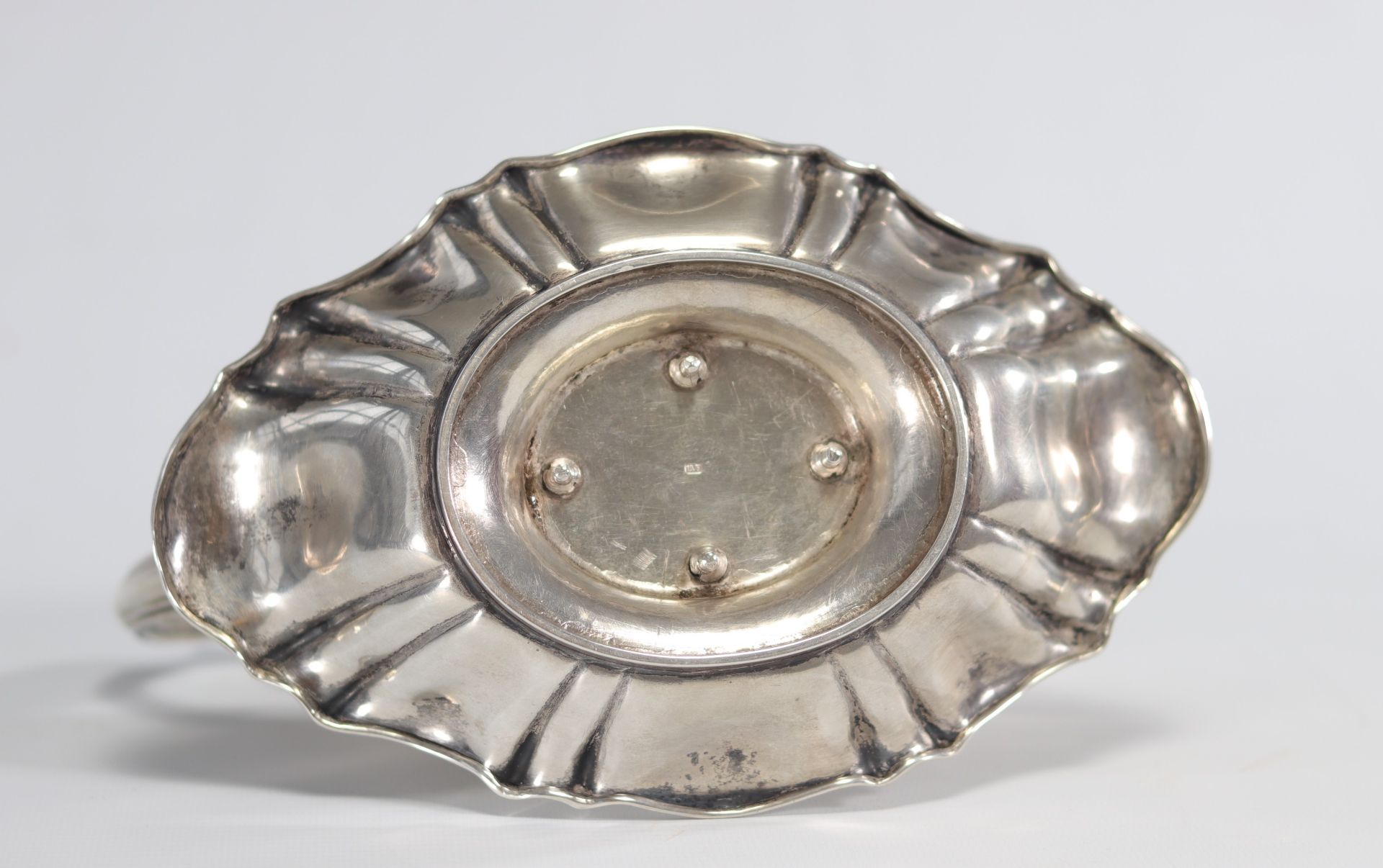 Solid silver sauceboat in Louis XV style - Image 4 of 4