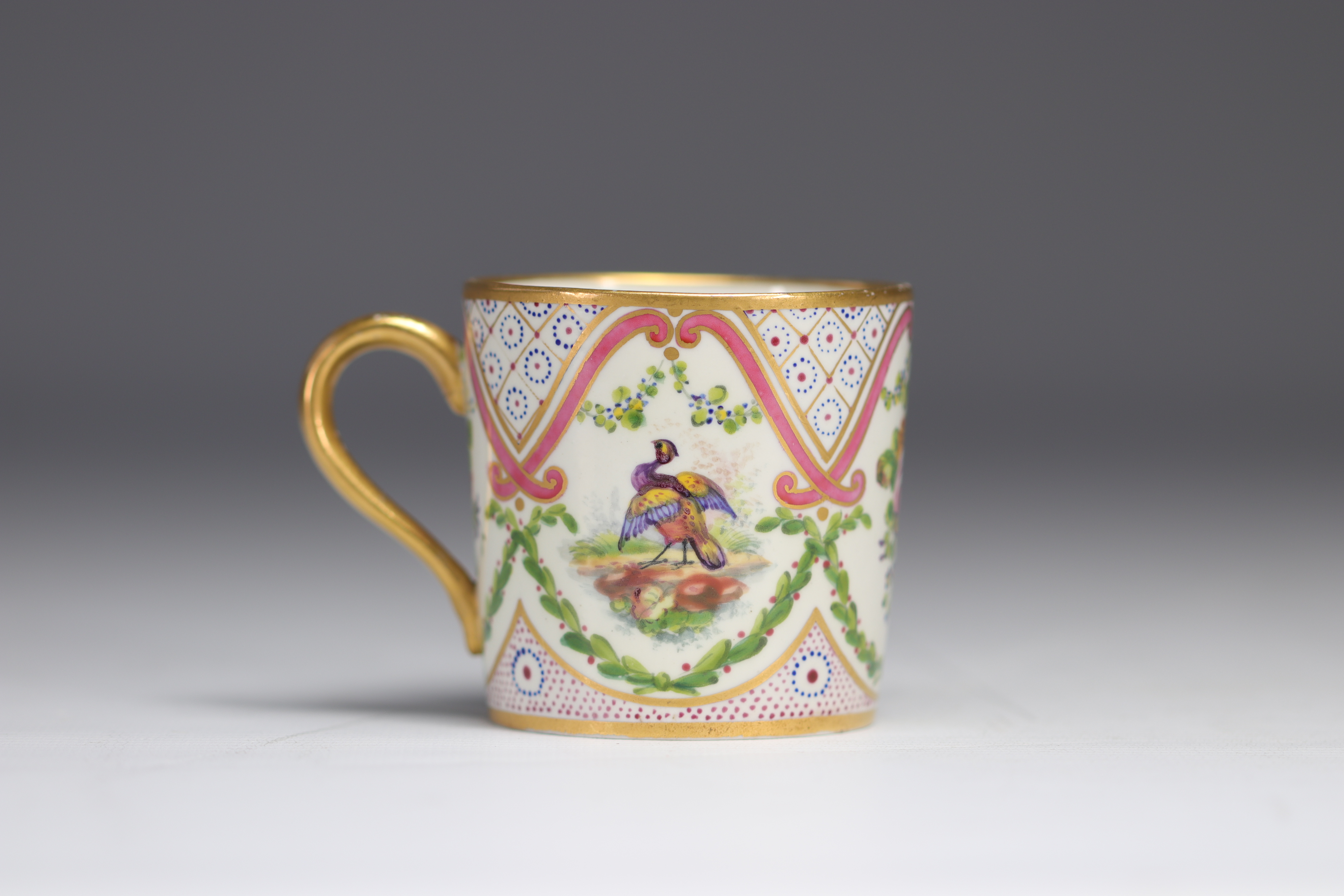 Porcelain "cup and saucer" decorated with birds and flowers from Tournai (Belgium) from 18th century - Image 3 of 7