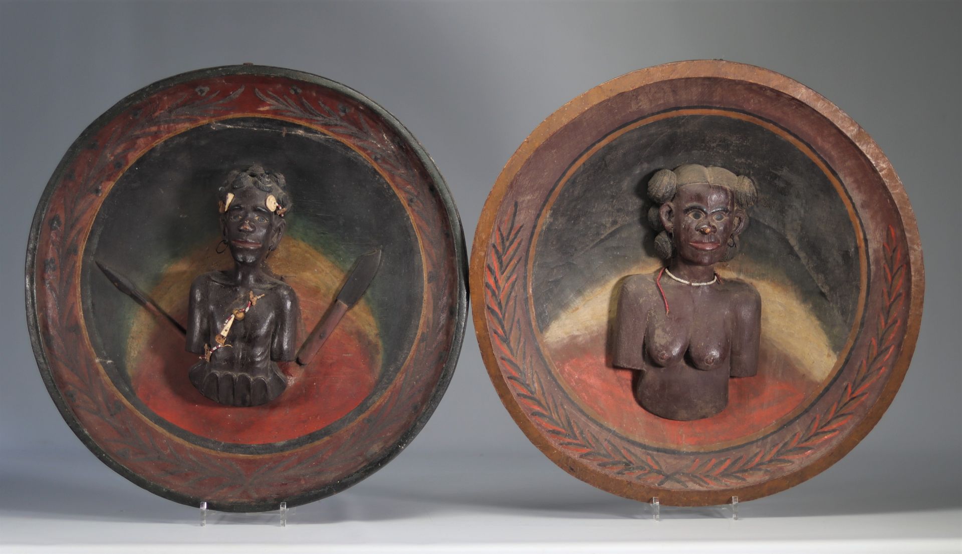 Pair of carved panels colonial period Madagascar. Ex coll J.Y. COUE - inscription on the back