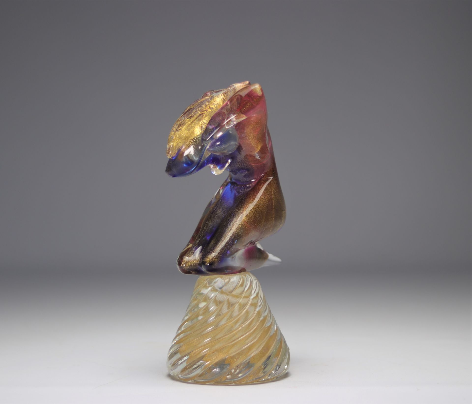 Murano sculpture young naked woman with inclusion of colors and gold - Image 3 of 4