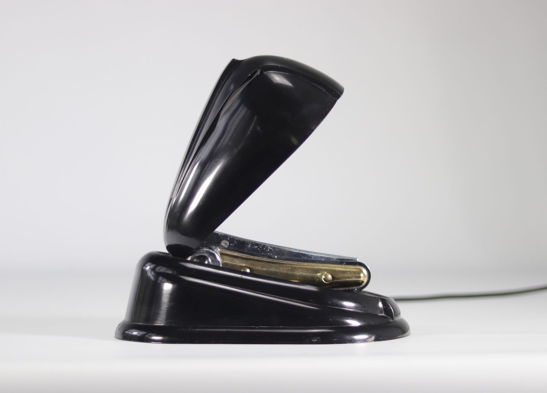 Jumo Articulated desk lamp with adjustable and retractable cap, bakelite model called "Bolide" - Image 2 of 3