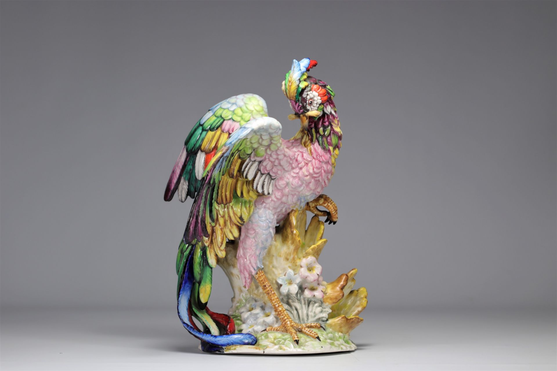 Imposing porcelain bird from Russia (Saint Petersburg)