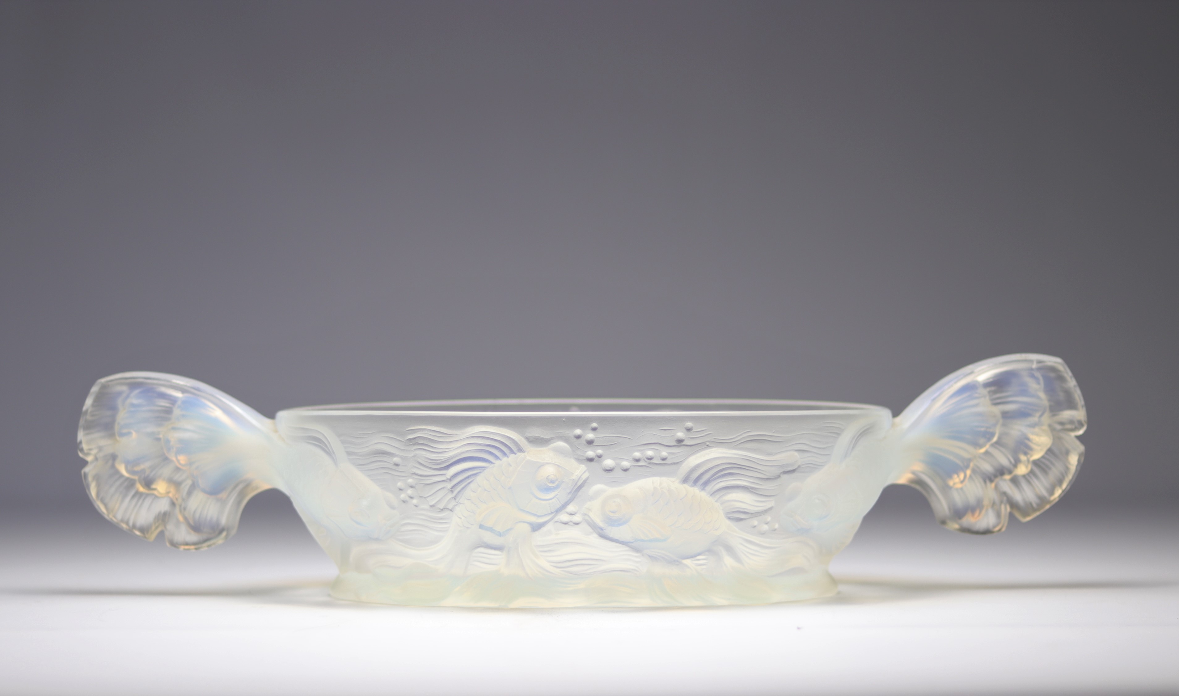 VERLYS France oval bowl as a centrepiece in opalescent moulded glass with fish in relief
