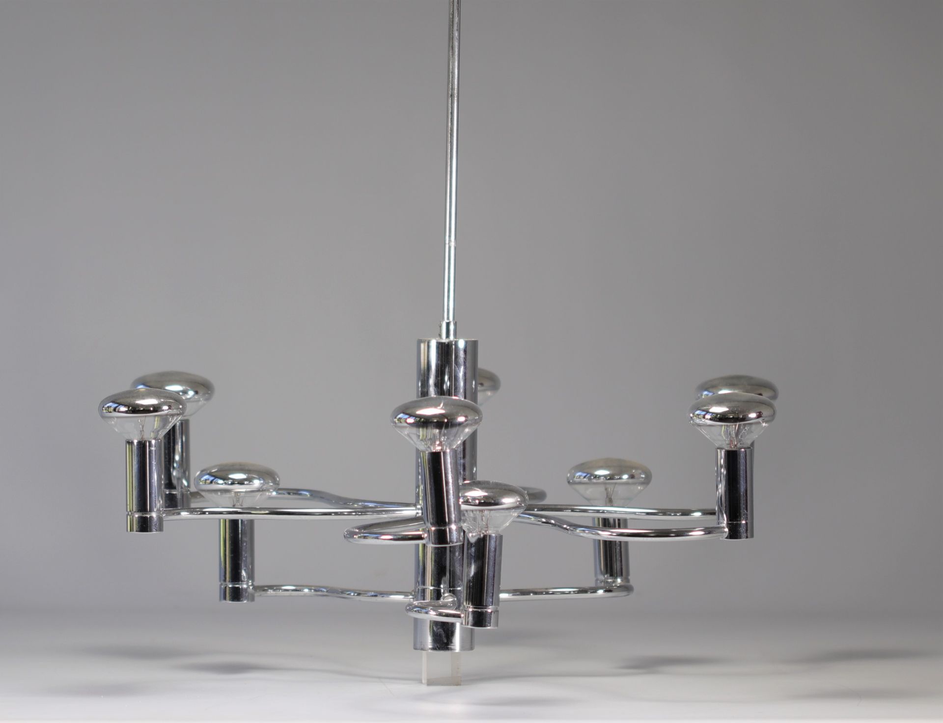 Gaetano SCIOLARI (1927-1994) Chromed metal chandelier with 8 bars of light - Image 2 of 2