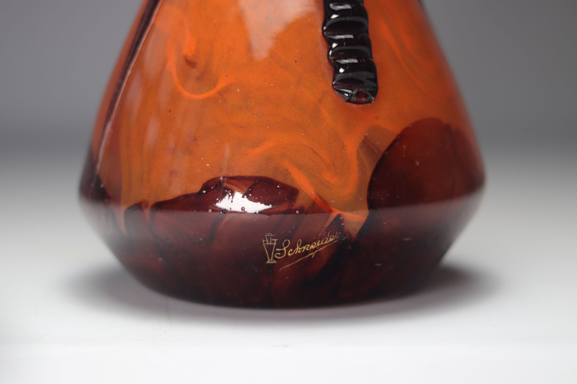 SCHNEIDER Proof glass pitcher on an orange background - Image 5 of 5