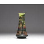 Must vase with landscape decor