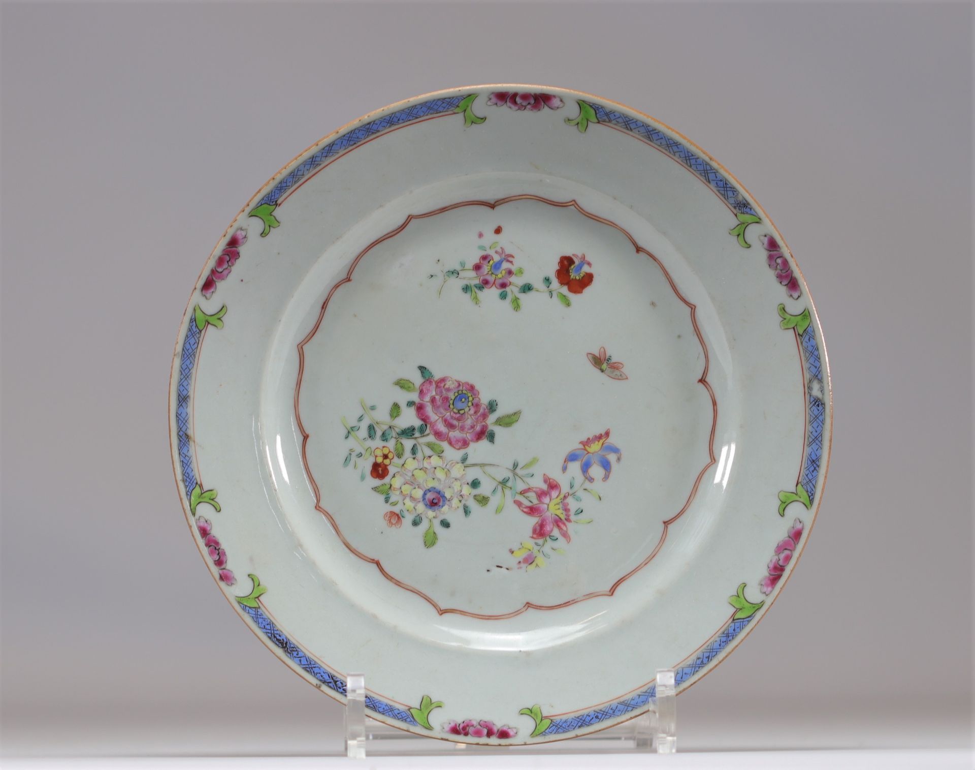 18th century Chinese family rose porcelain plate