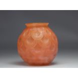 Pierre D'AVESN (Pierre GIRE dit, 1901-1991) Art Deco vase orange ball geometric pattern