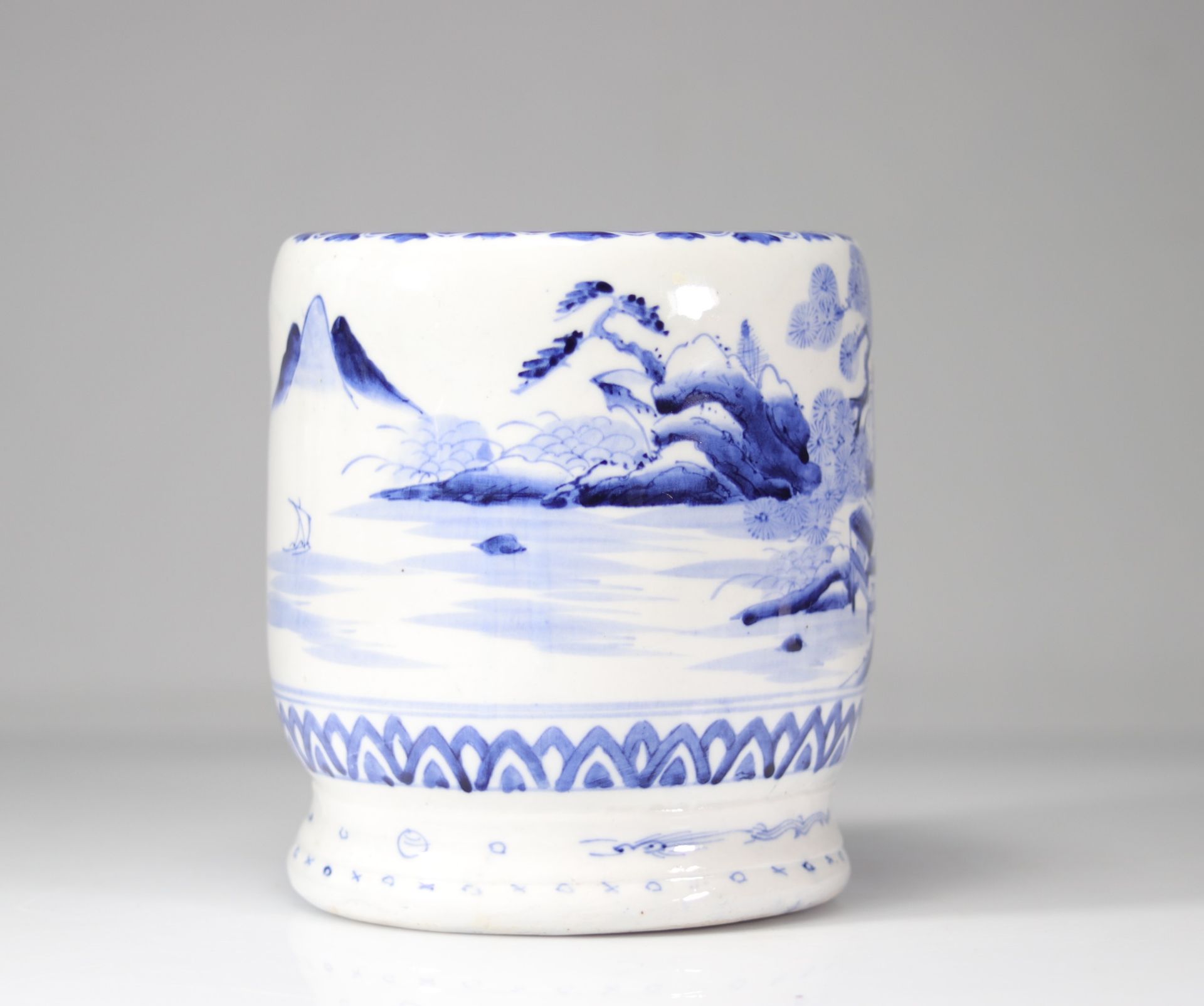 Chinese white blue porcelain vase - Bild 6 aus 7