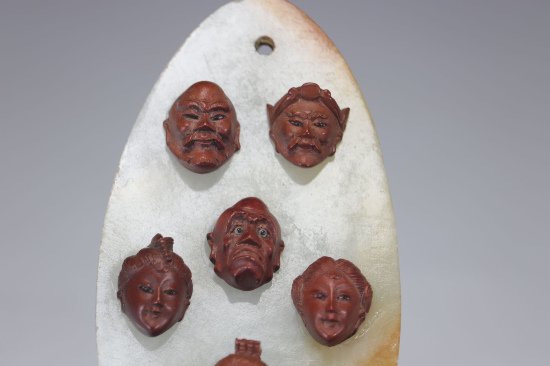 Japan Meiji miniature wooden heads - Image 2 of 3