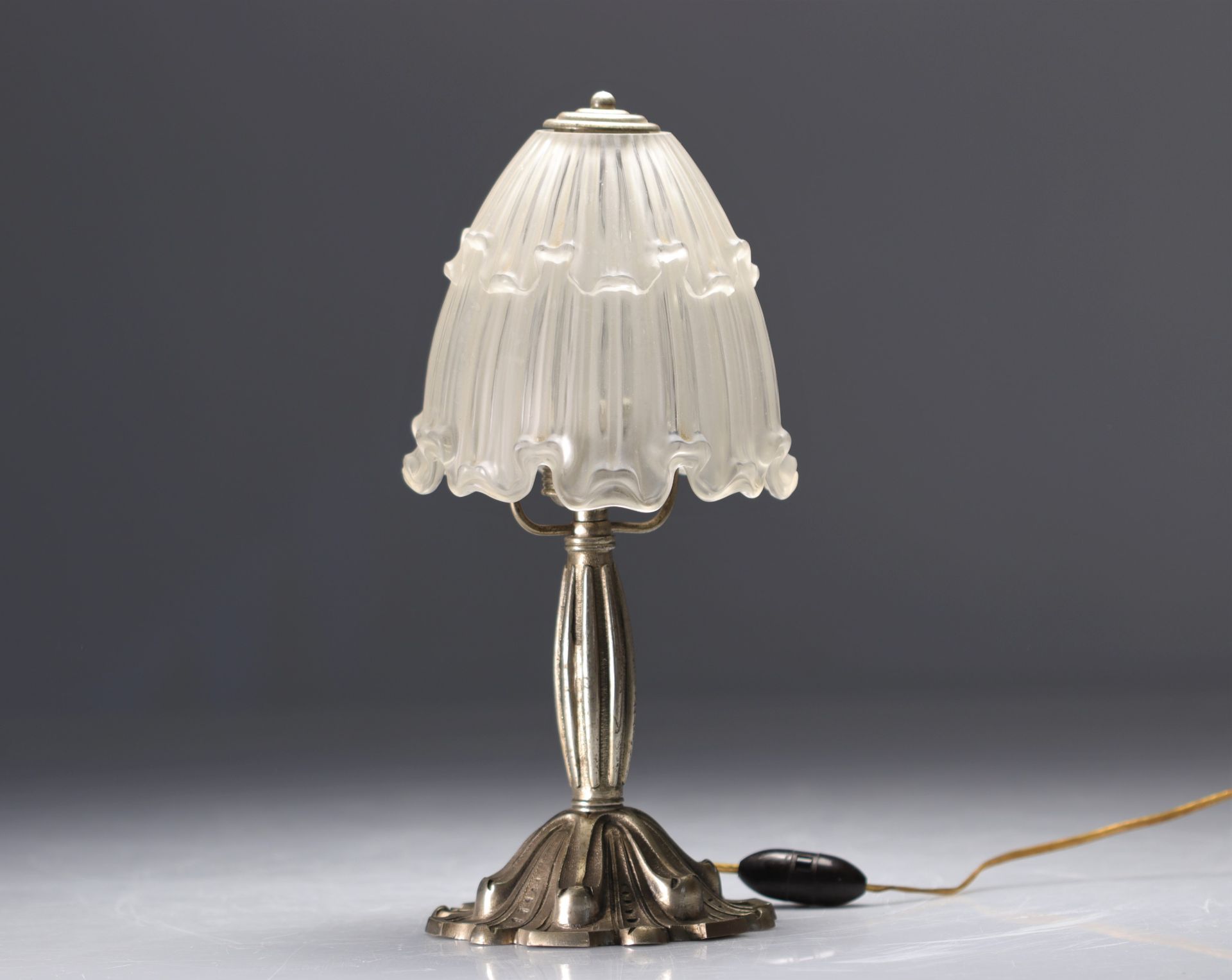 Bronze foot lamp with moulded glass cap - Art Deco - Image 2 of 2