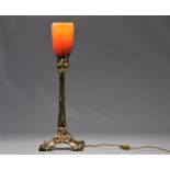 Art Nouveau lamp in gilded bronze with floral decoration and tulip signed Daum Nancy
