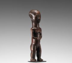 Kuba Ndengese large female statue with scarification marks