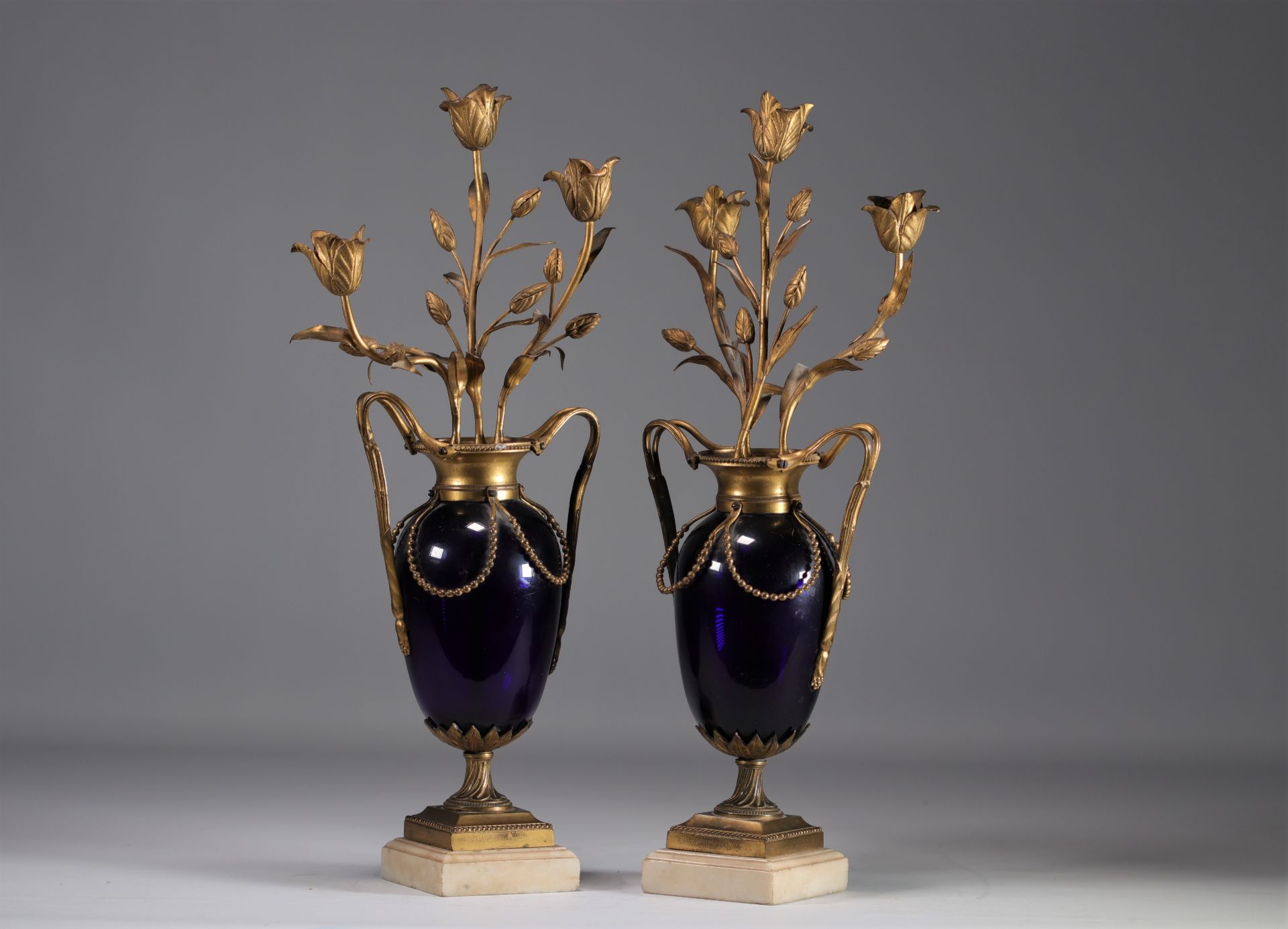 Pair of "candelabra" vases in Le Creusot blue glass and bronze, Louis XVI period