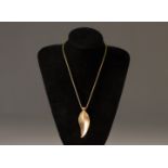 Herve VAN DER STRAETEN (1965) Necklace in hammered and gilded metal from the 1980s