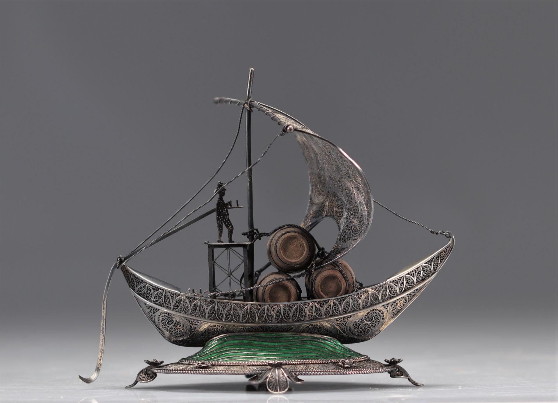 Sculpture in silver filigree and enamel "the boat" and hallmarked