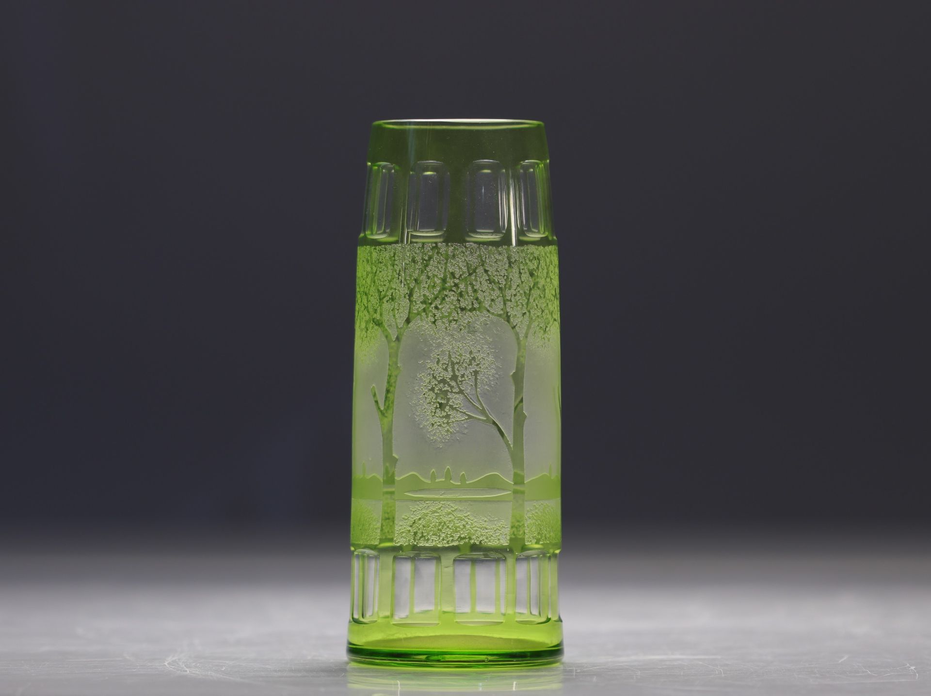 Val Saint Lambert acid-etched green lined vase decorated with lakescapes