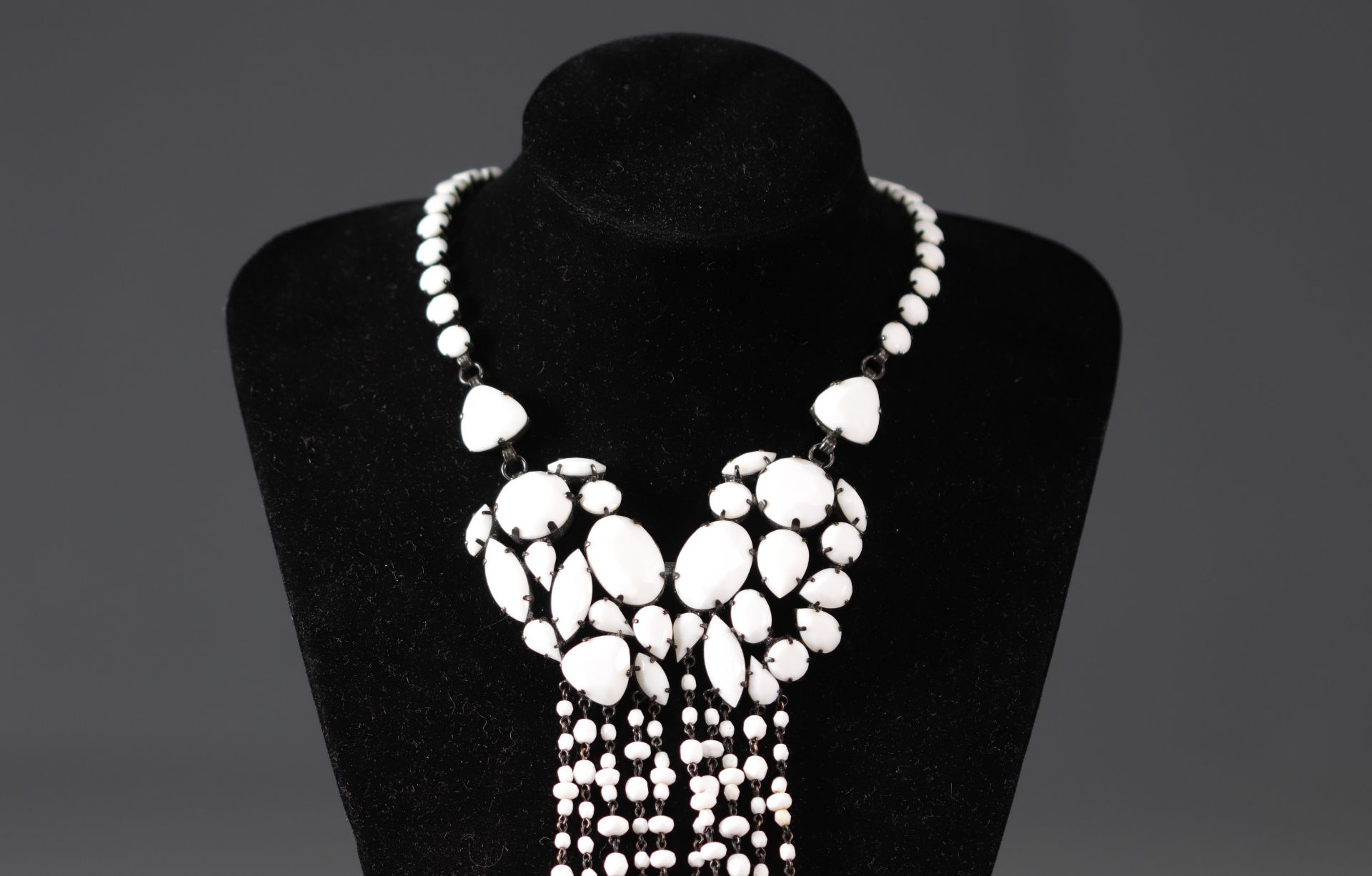 JEAN PAUL GAULTIER Necklace set with white glass paste cabochons - Image 2 of 3
