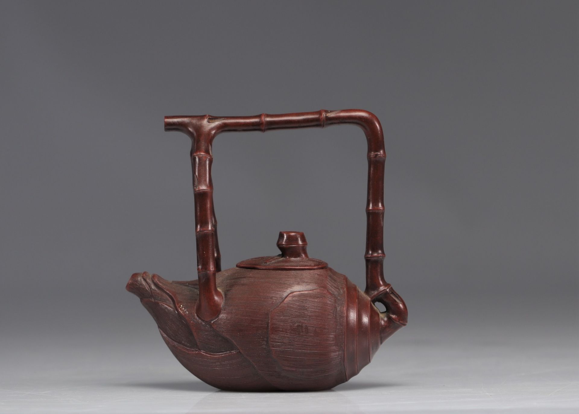 (3) Lots of Chinese "Yixing" earthenware teapots with markings under the pieces - Image 2 of 10