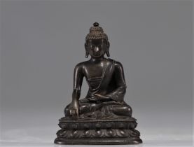 Buddha in dark patina from the 19th century