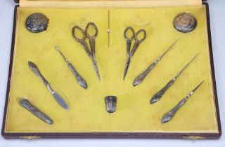 Silver sewing kit from the 19th century